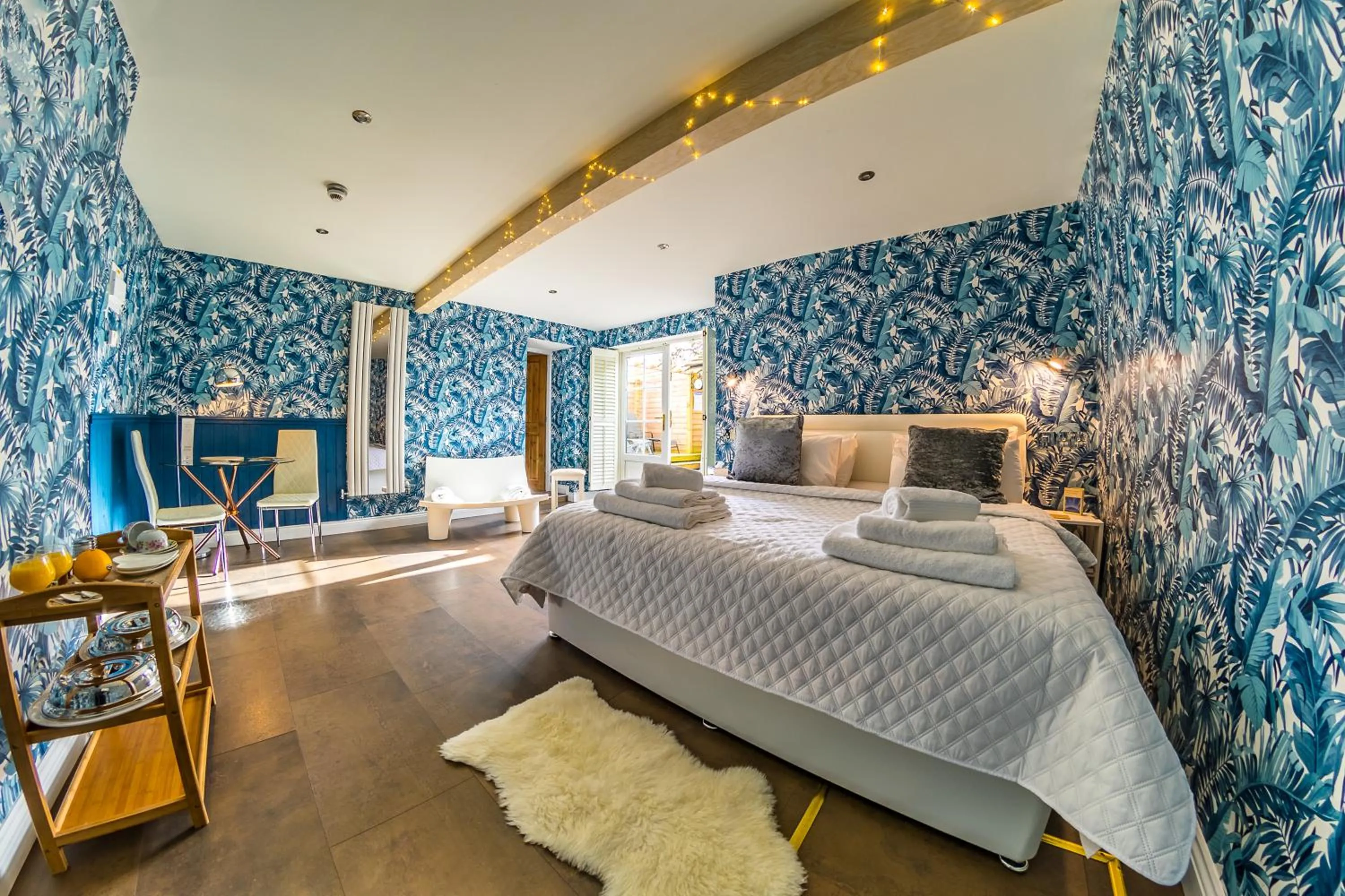 Bed in Thomas Wright House