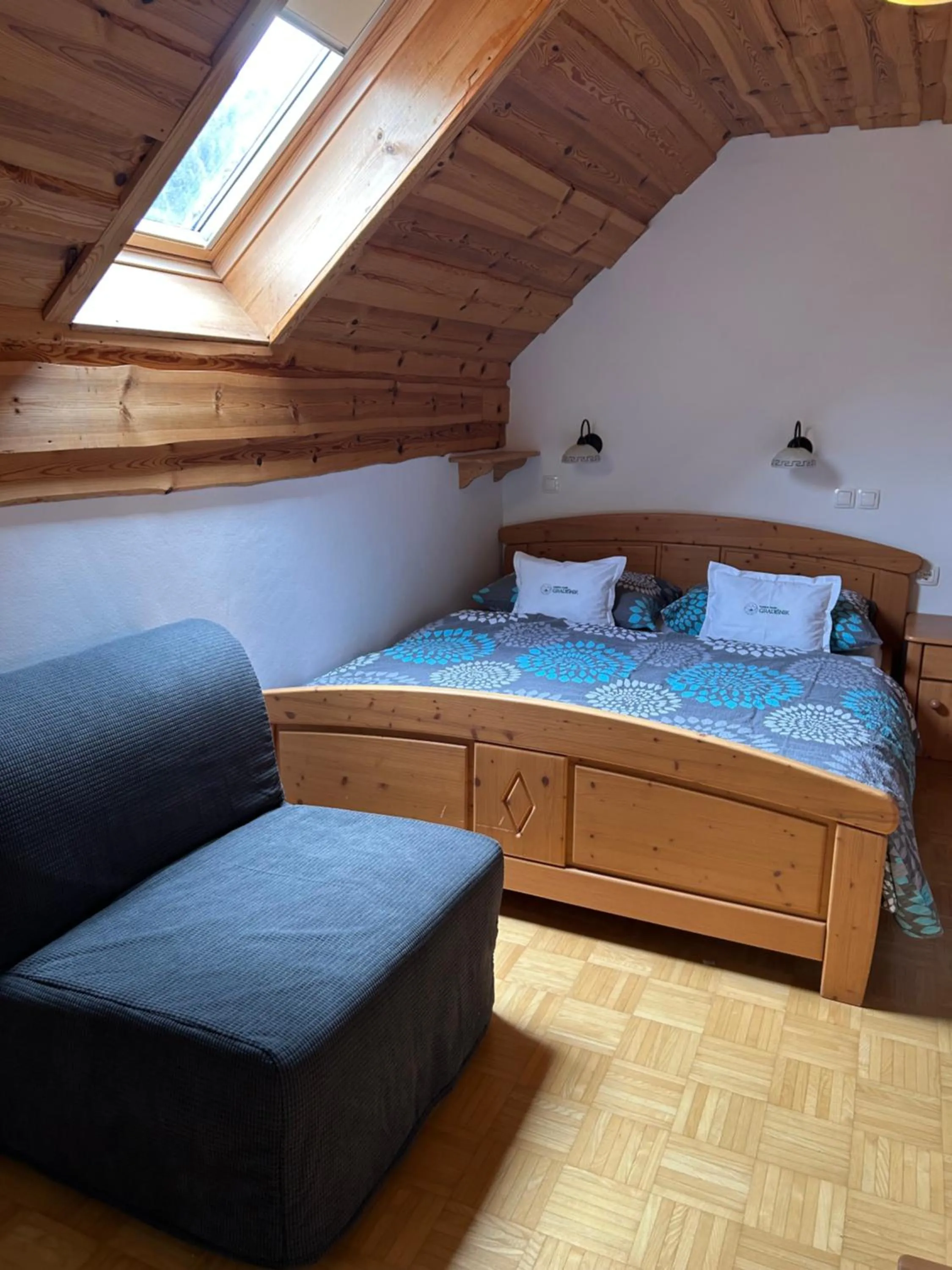Bed in Tourist farm Gradišnik