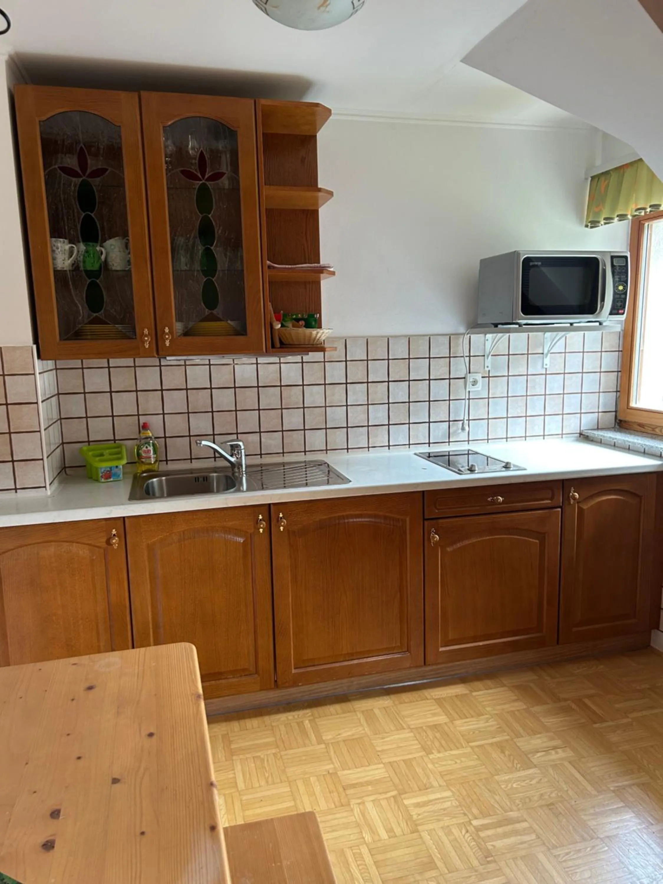 Kitchen or kitchenette in Tourist farm Gradišnik