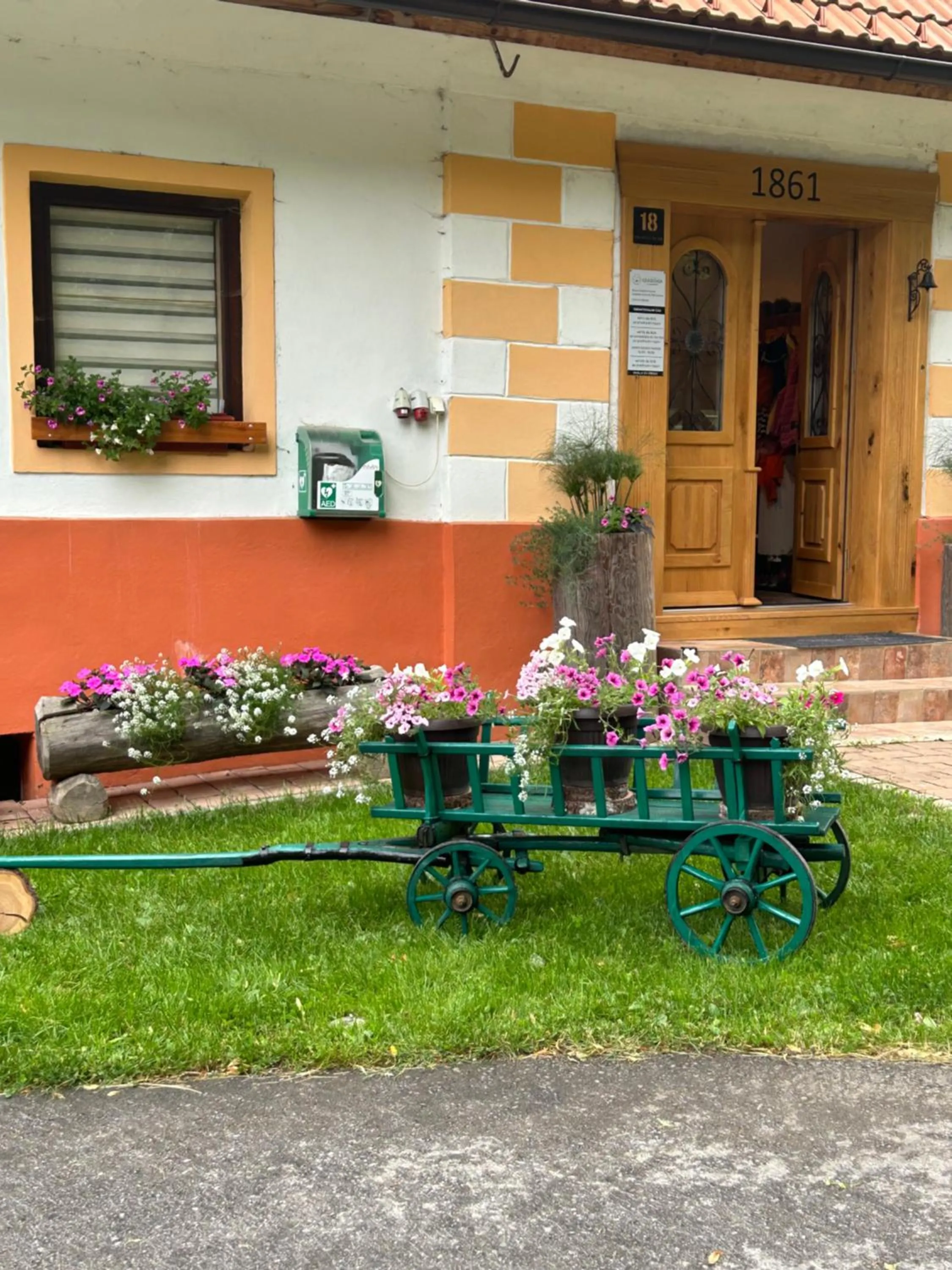 Garden view in Tourist farm Gradišnik
