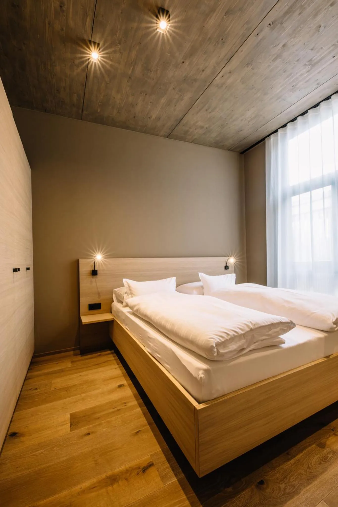 Bedroom, Bed in Panoramic Suites Winzerhöhe