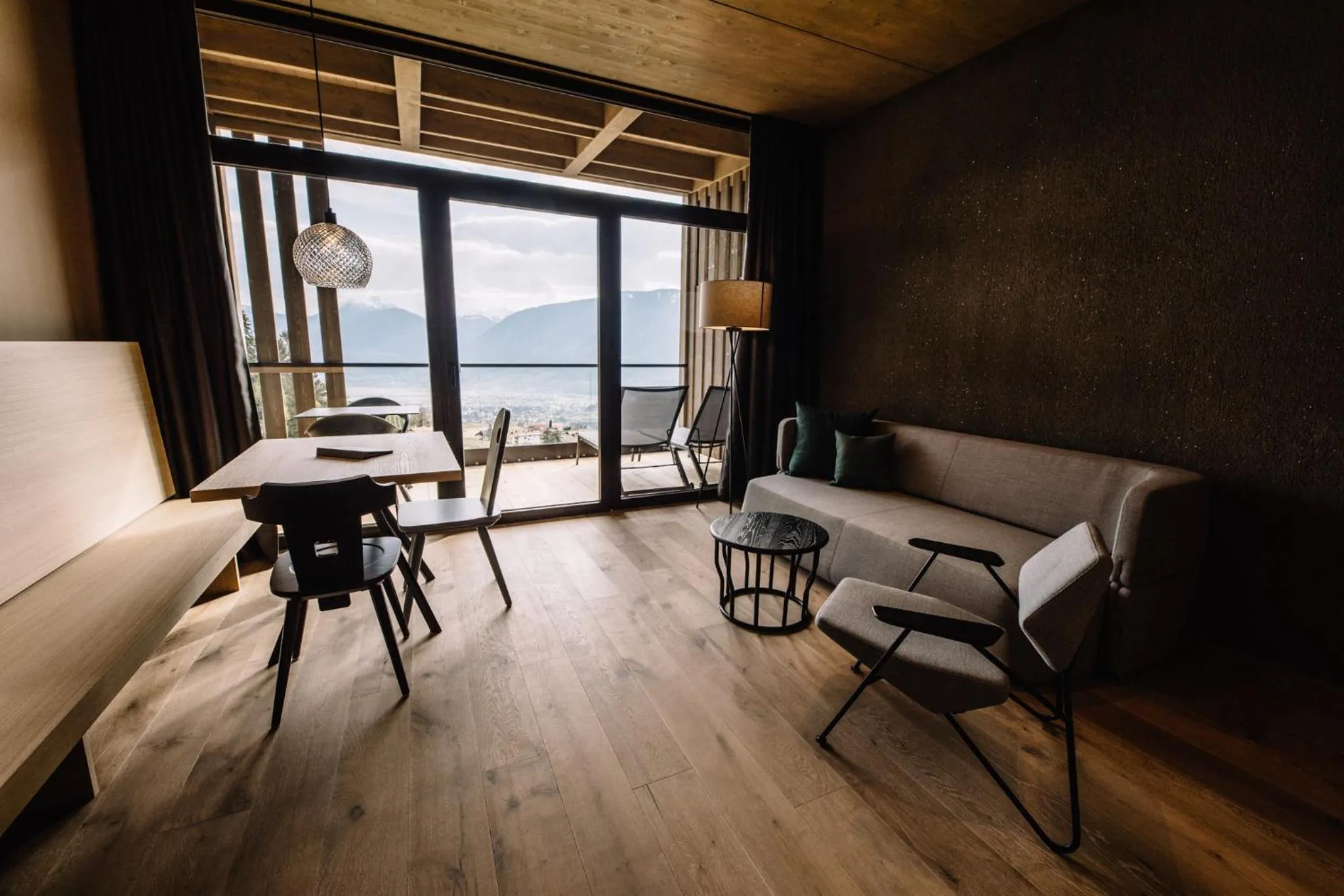 Living room in Panoramic Suites Winzerhöhe