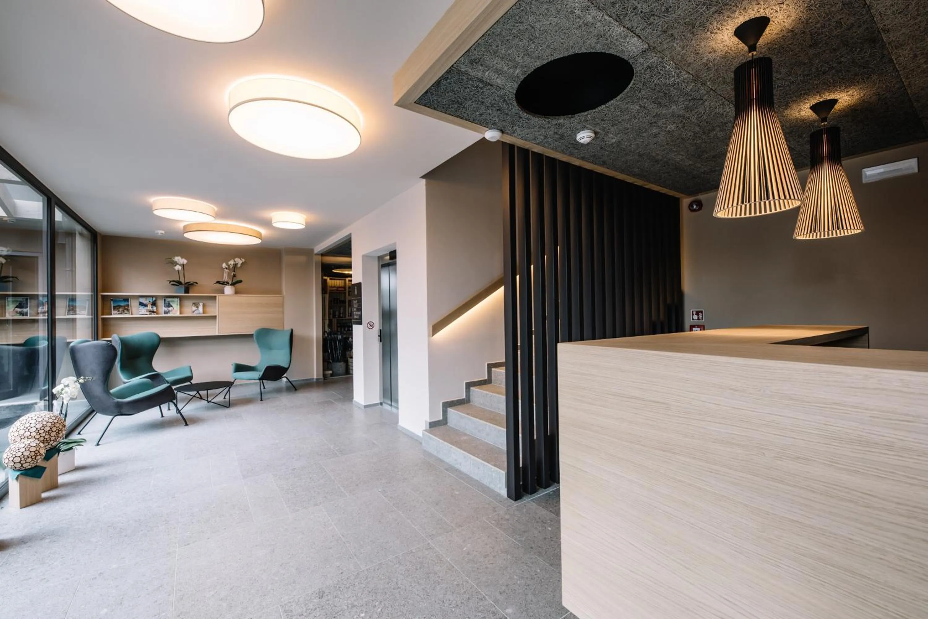 Lobby or reception in Panoramic Suites Winzerhöhe