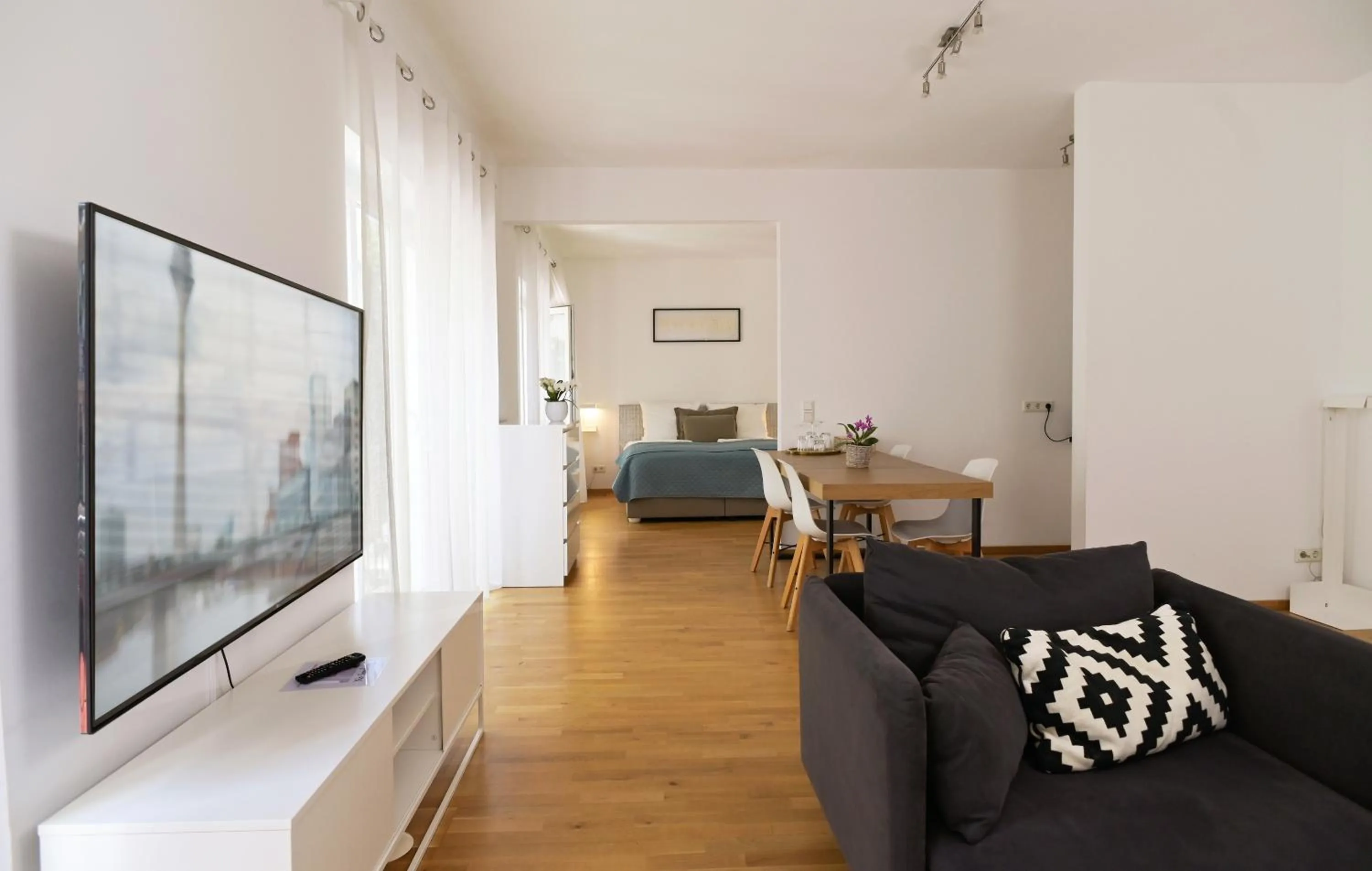 Photo of the whole room in Victoria Apartments