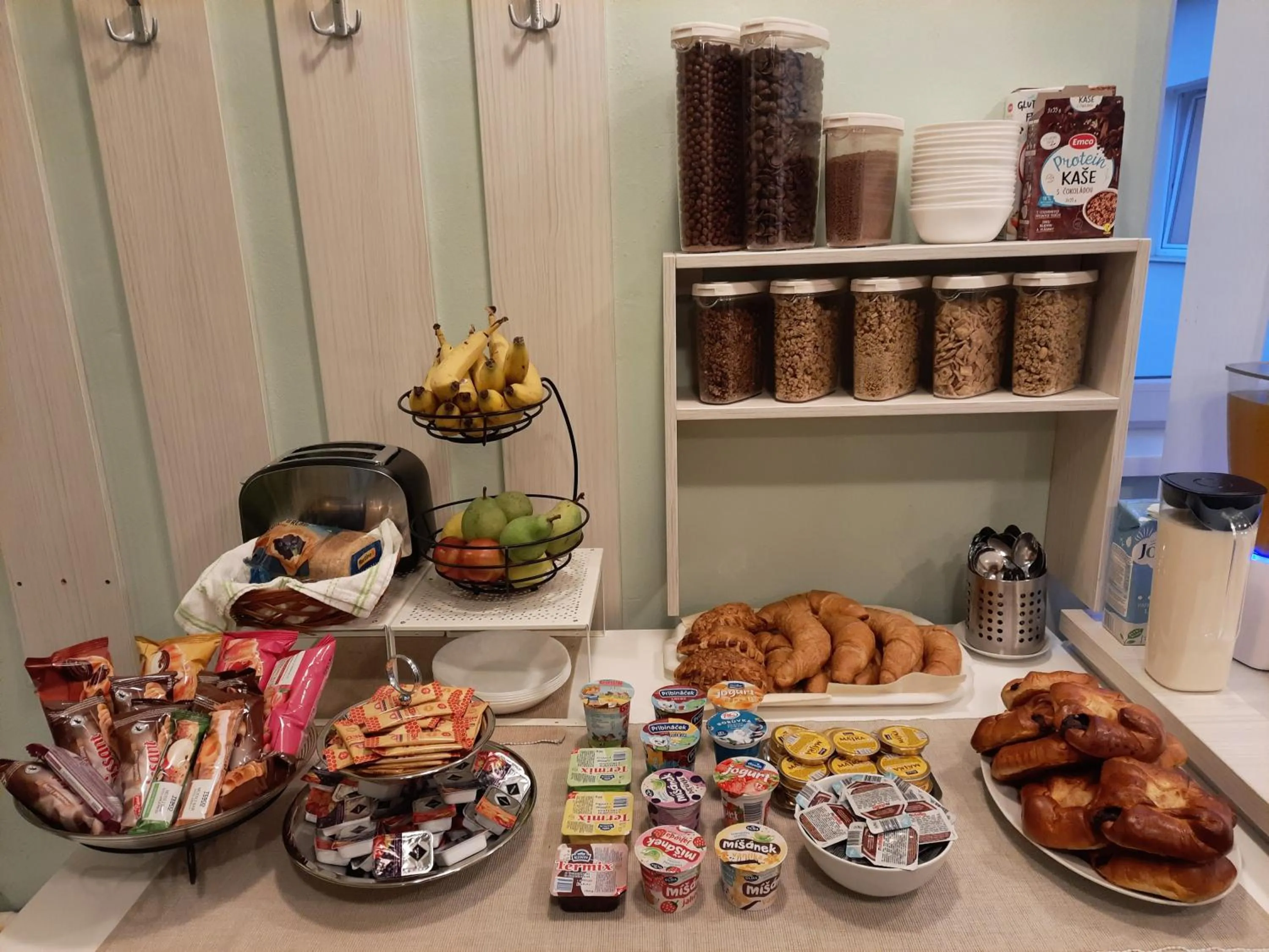 Breakfast in Hotel Boršičanka