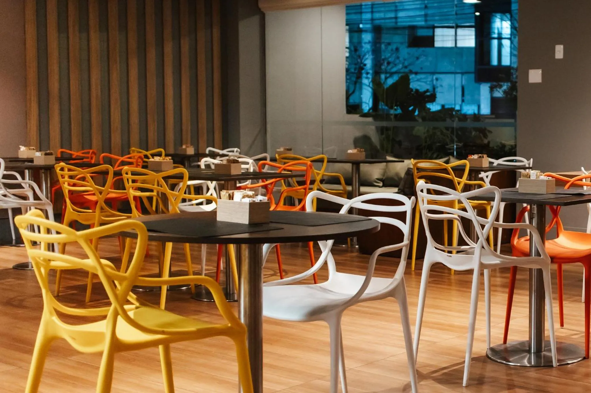 Restaurant/places to eat in Aera São José Floripa