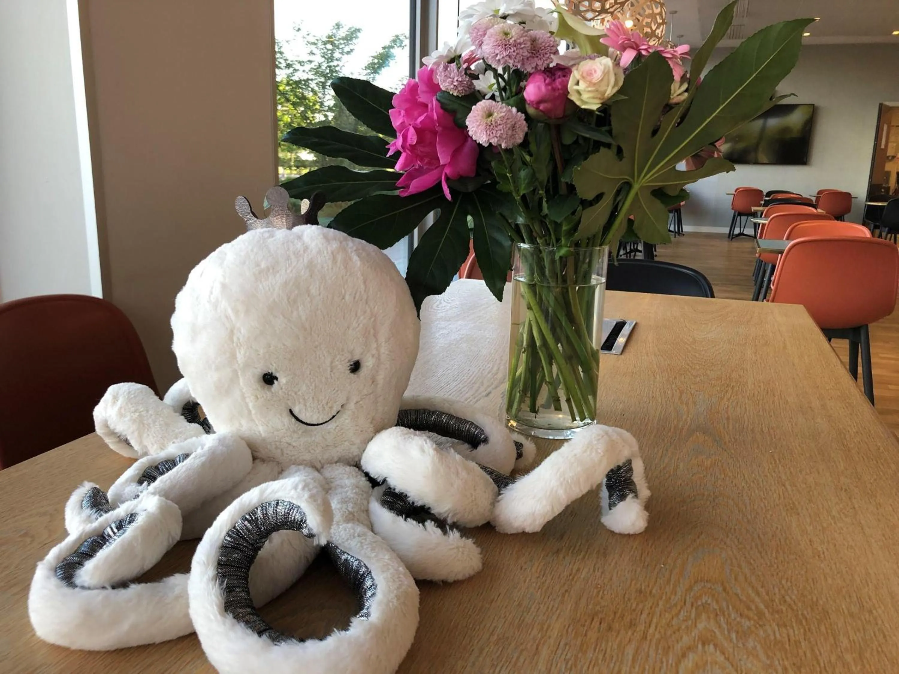 Restaurant/places to eat in ibis Styles Guyancourt Versailles