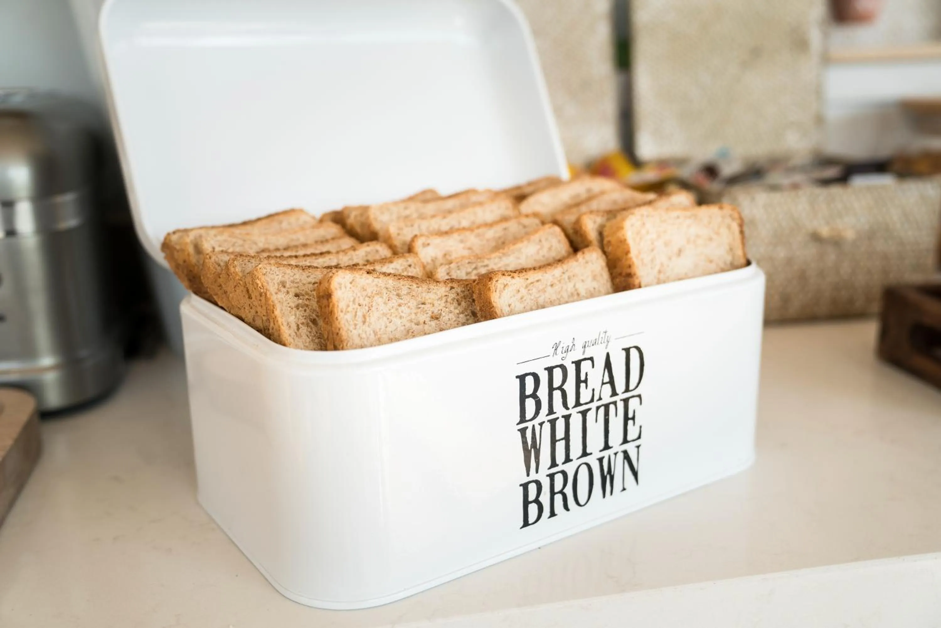 Buffet breakfast in ibis Styles Guyancourt Versailles