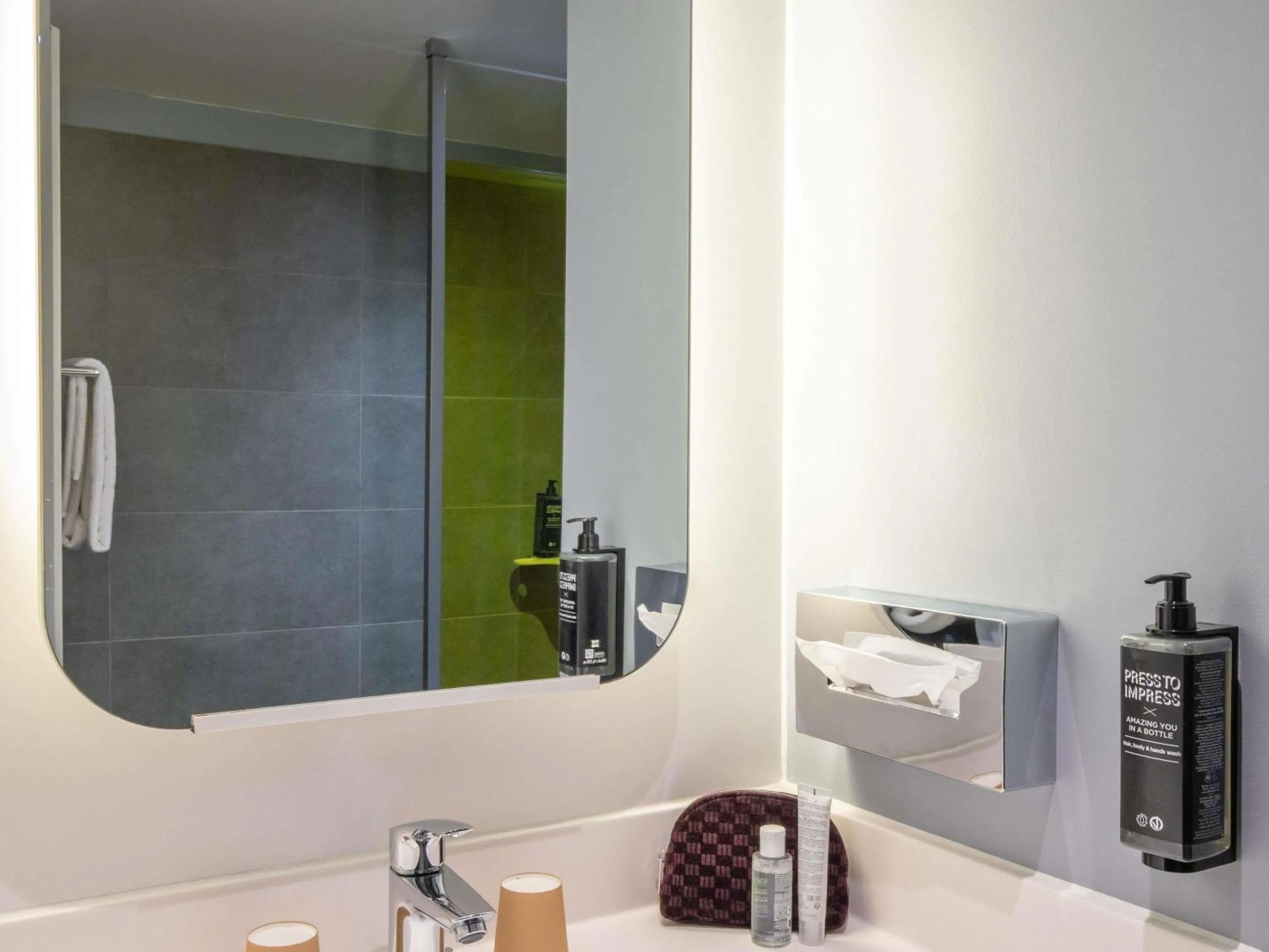 Bedroom in ibis Styles Paris Charles de Gaulle Airport