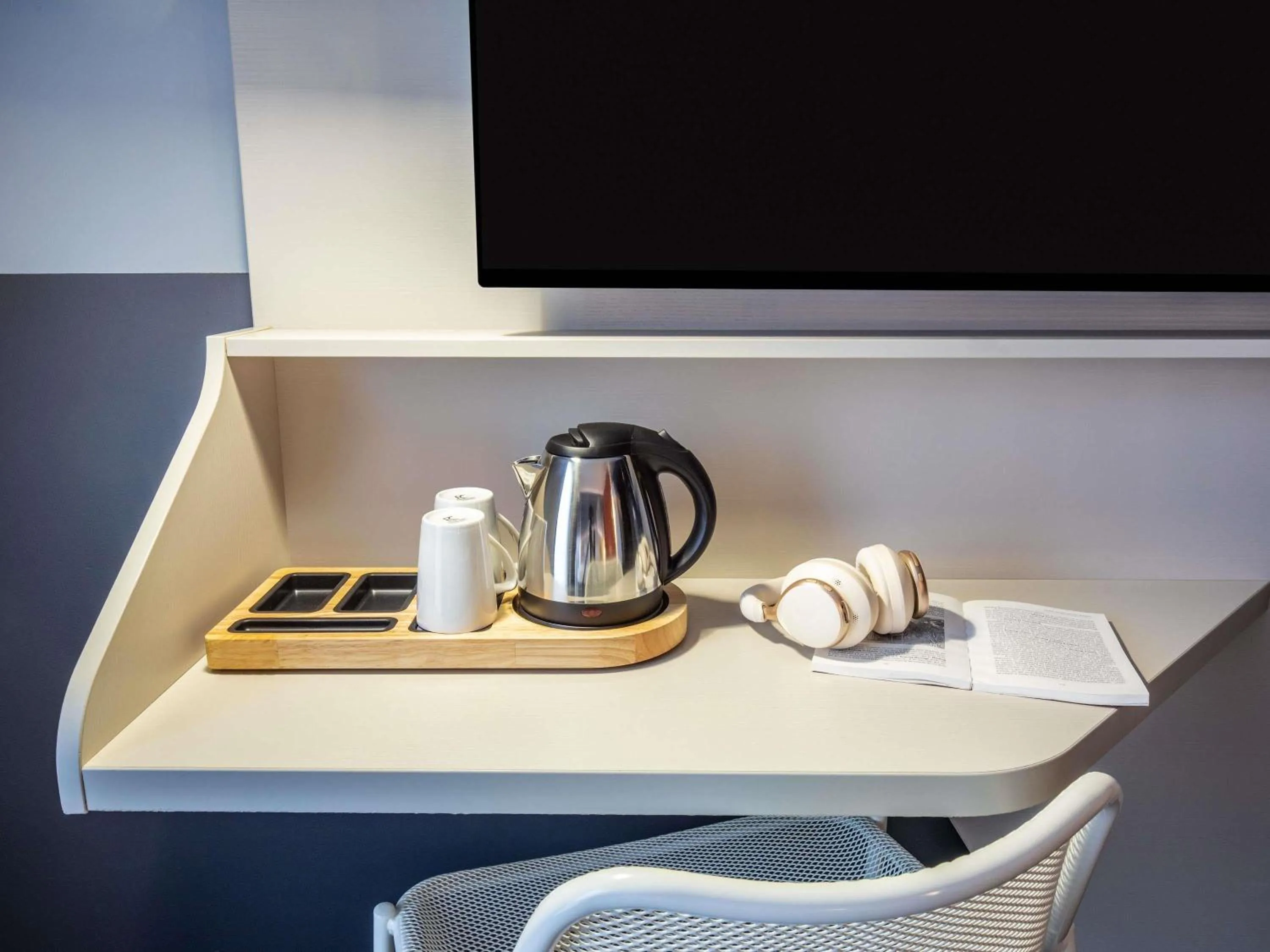 Bedroom in ibis Styles Paris Charles de Gaulle Airport