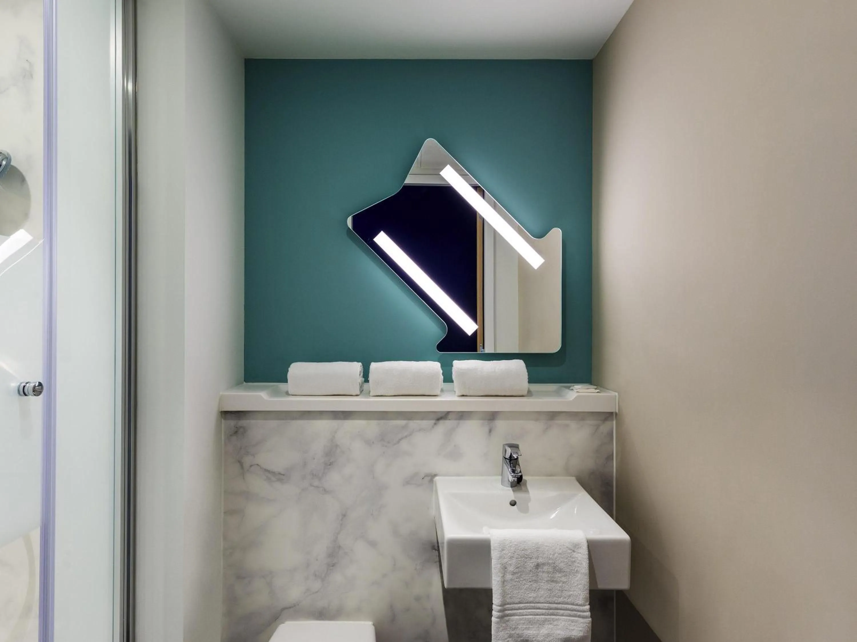 Bedroom in ibis budget Amsterdam City South