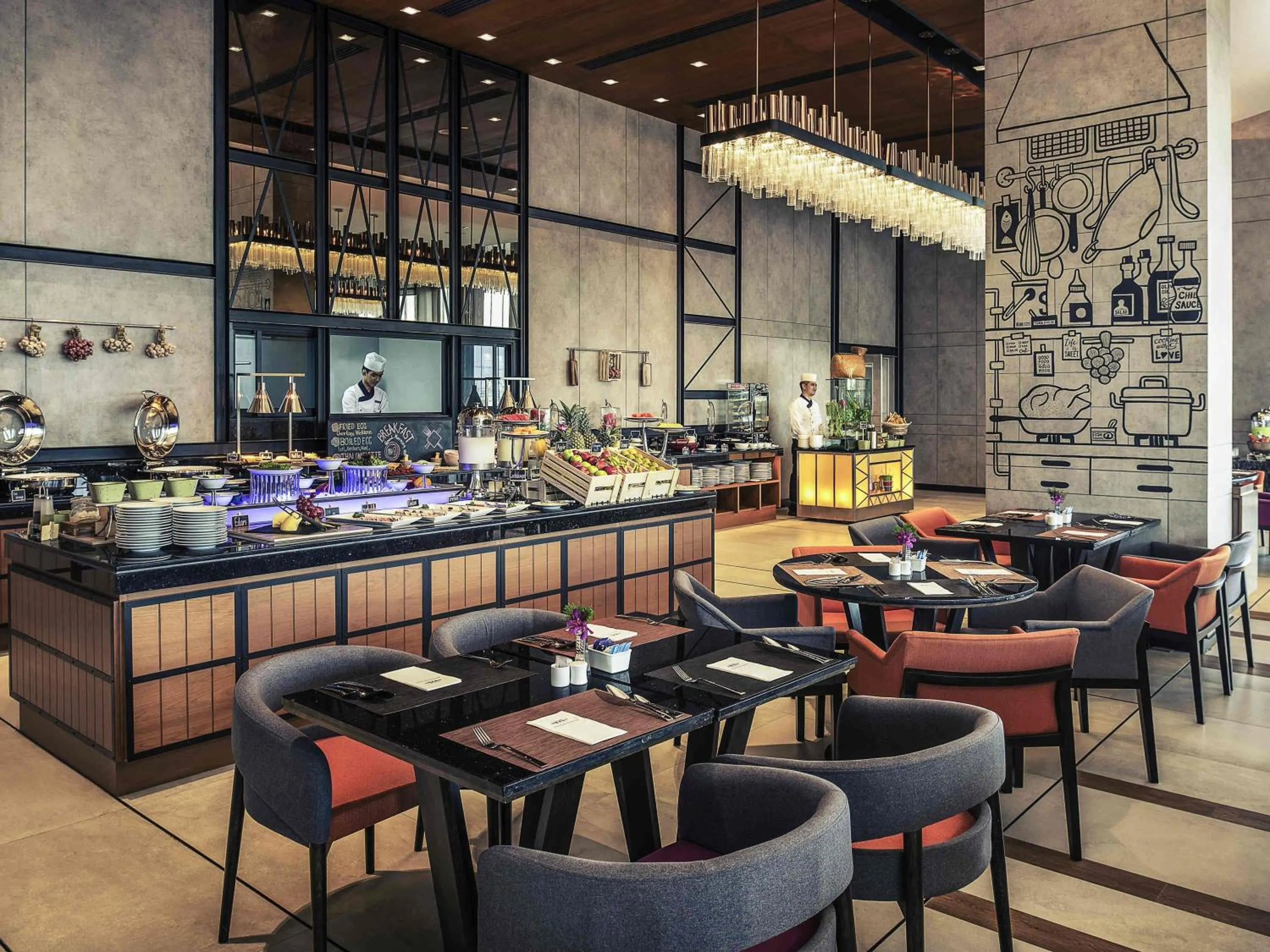 Restaurant/places to eat in Mercure Bangkok Makkasan