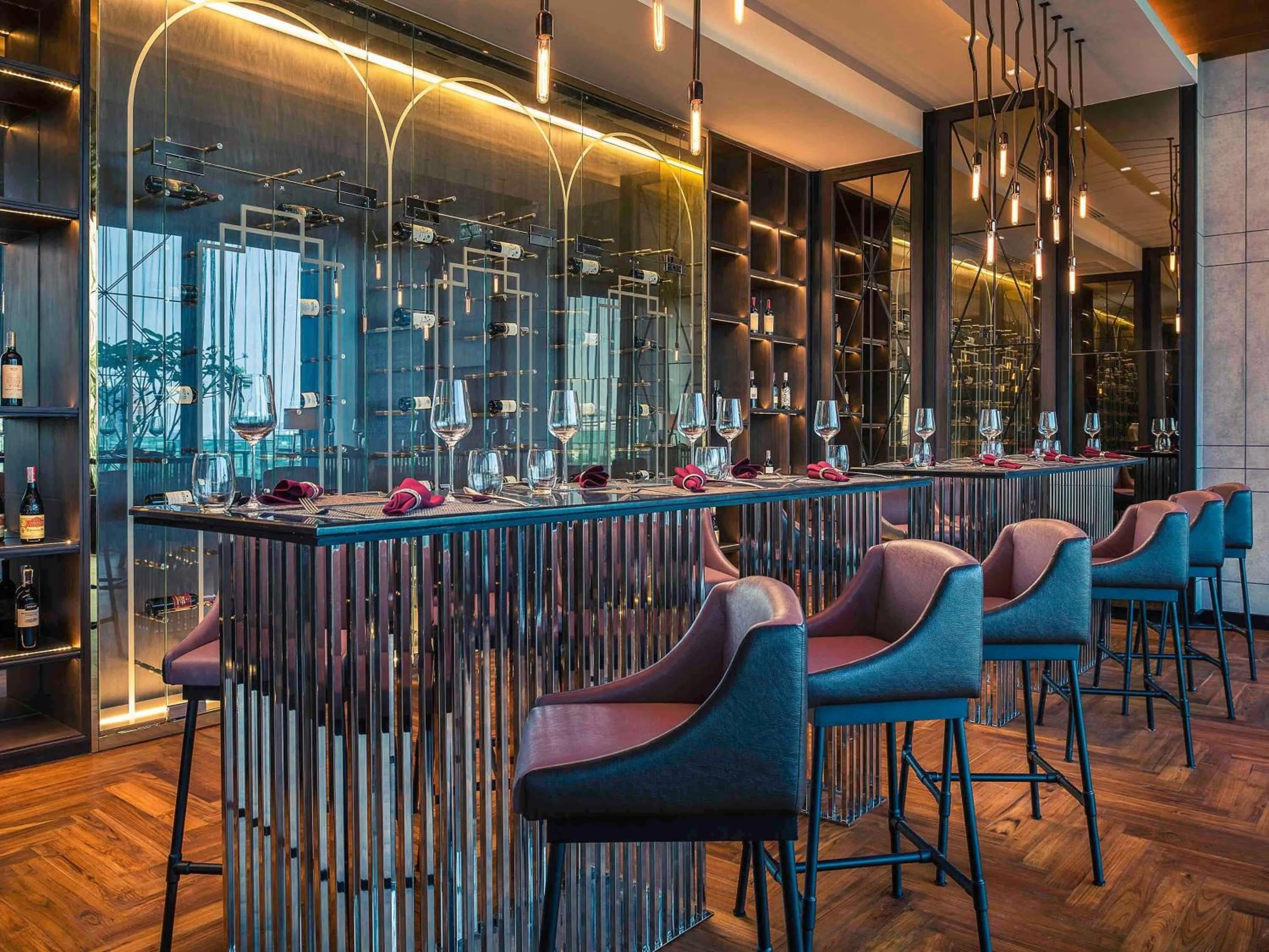 Lounge or bar in Mercure Bangkok Makkasan