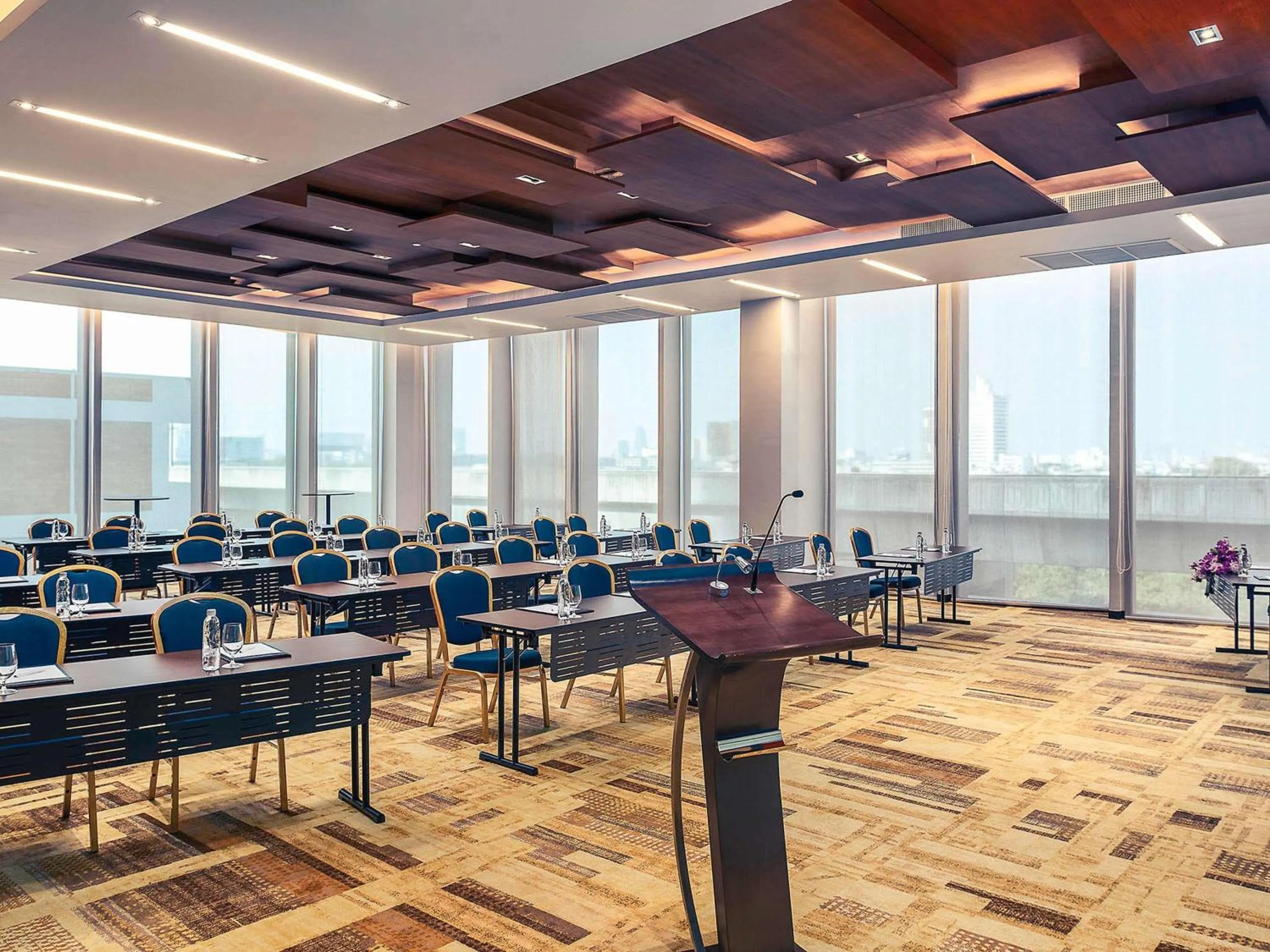 Meeting/conference room in Mercure Bangkok Makkasan