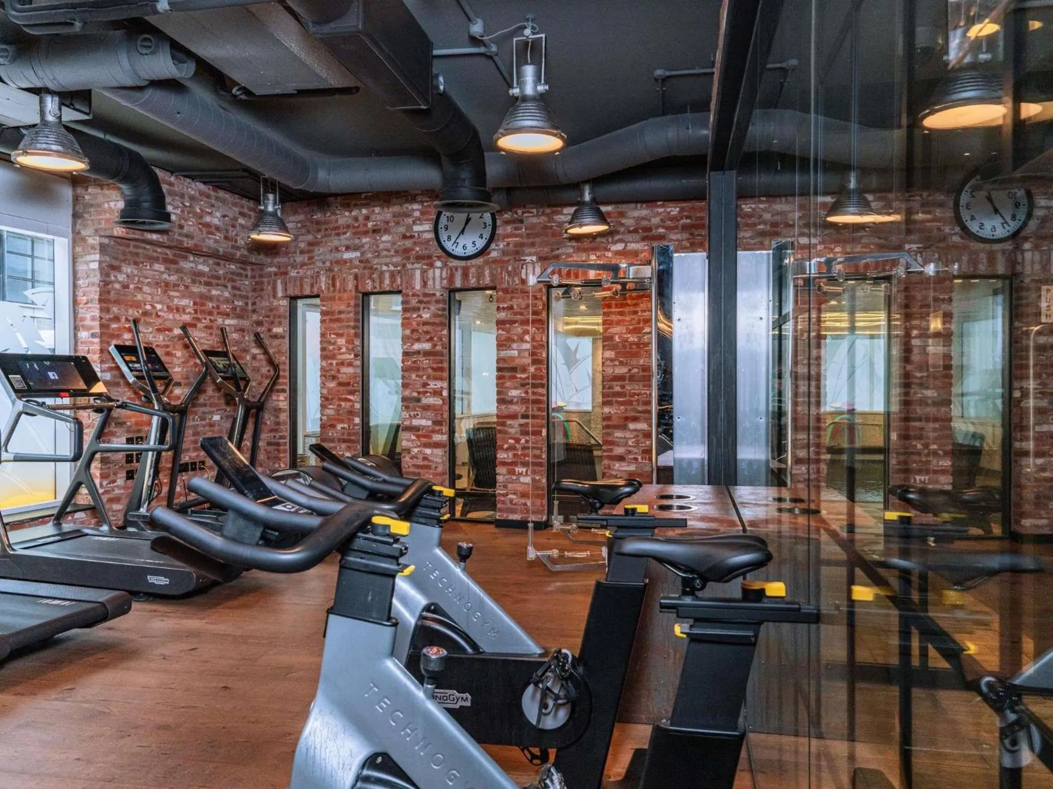 Fitness centre/facilities in Novotel London Canary Wharf
