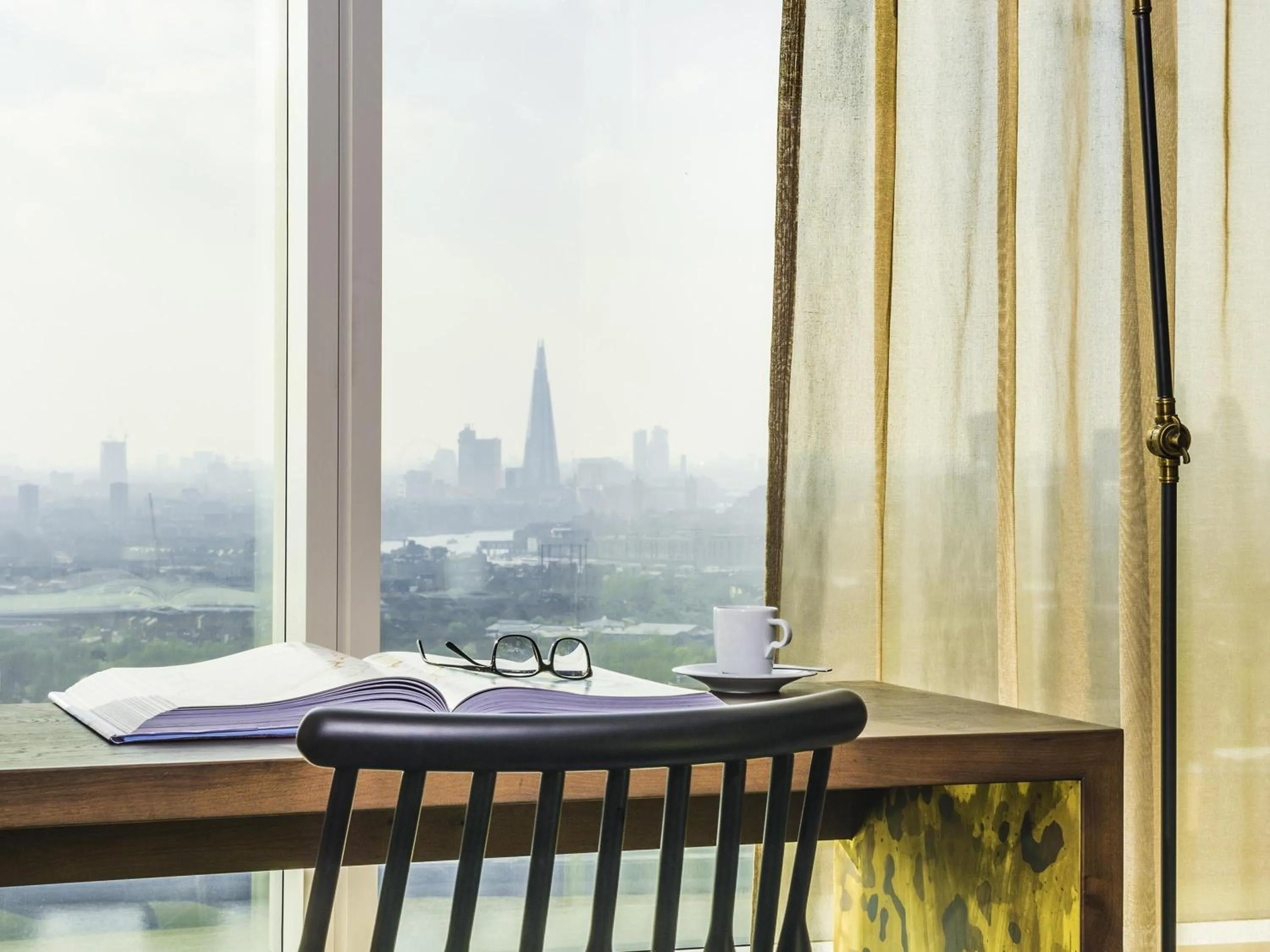 Bedroom in Novotel London Canary Wharf