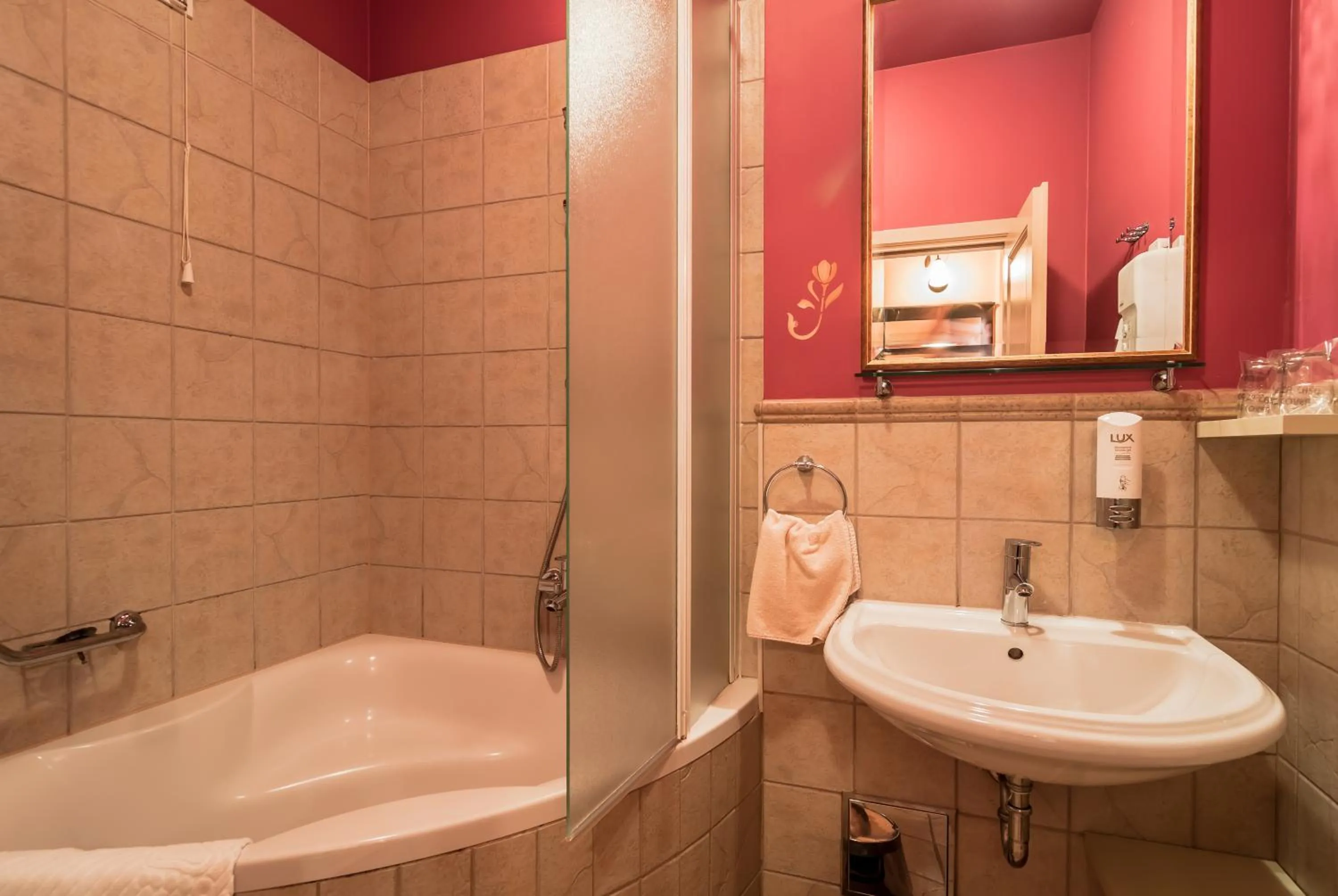 Bathroom in Boutique Hotel Villa Pattiera