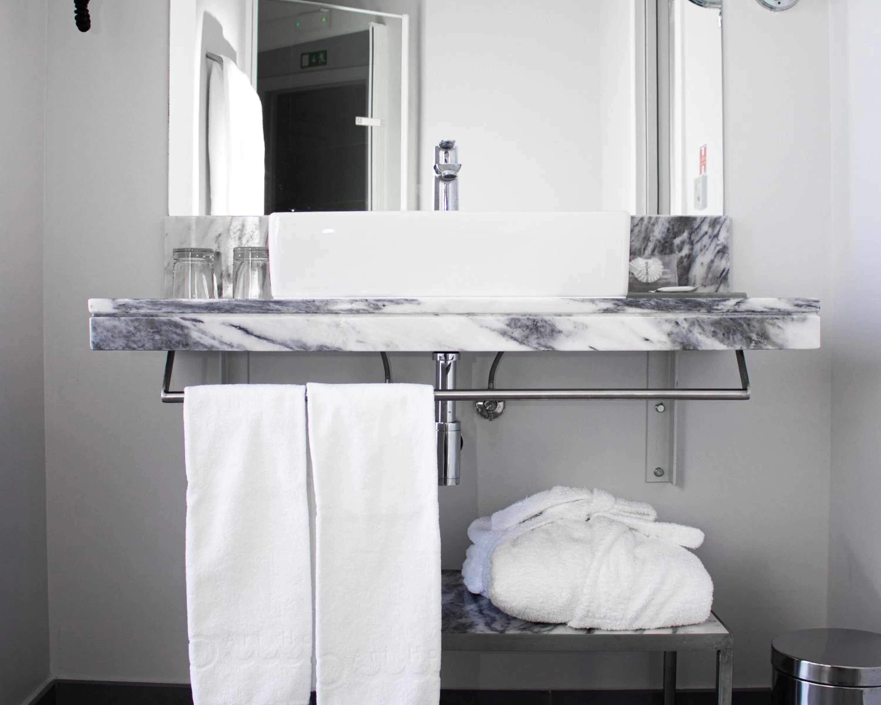 Bathroom in Rio Art Hotel