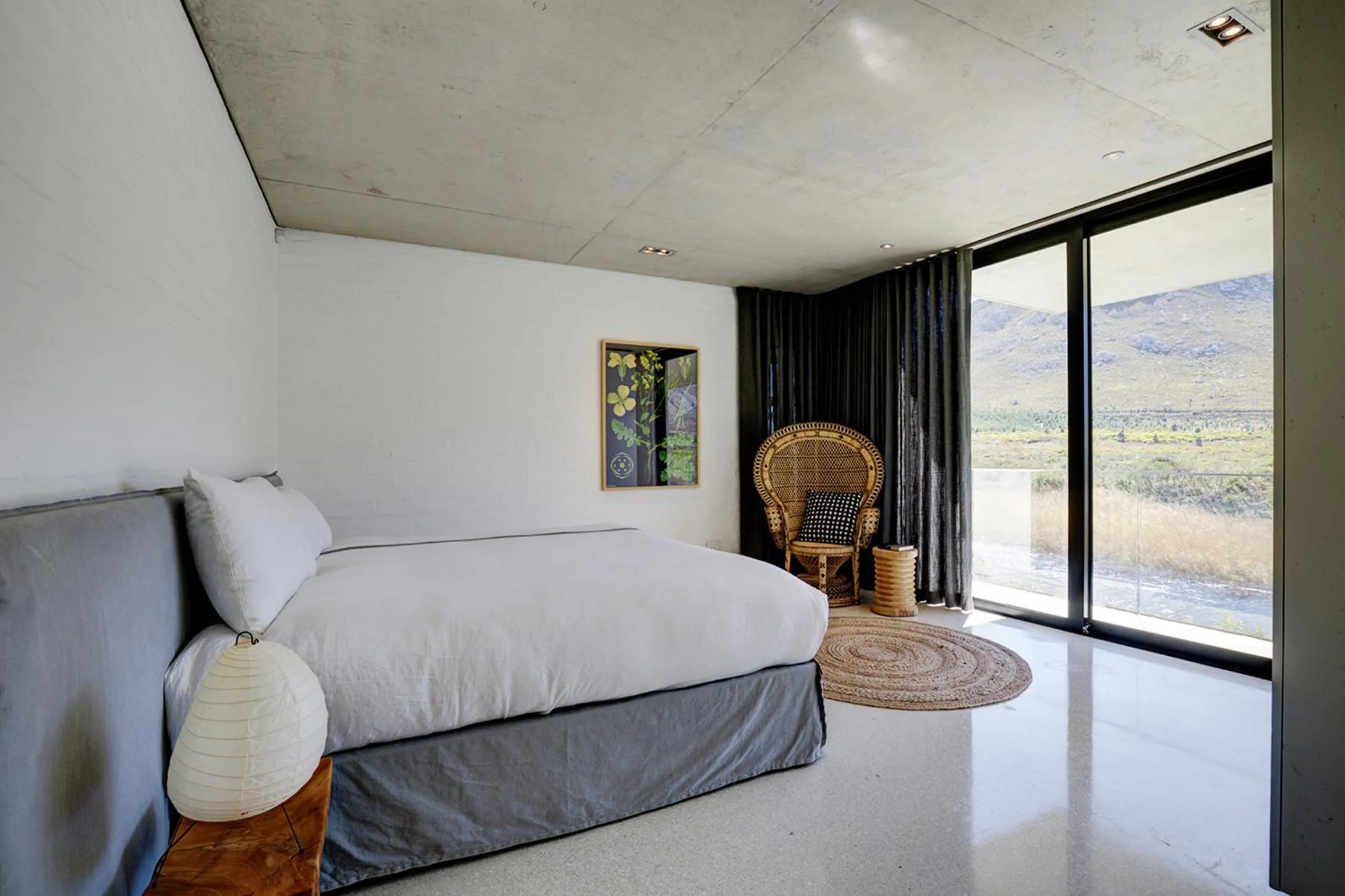 Bedroom in Restio River House