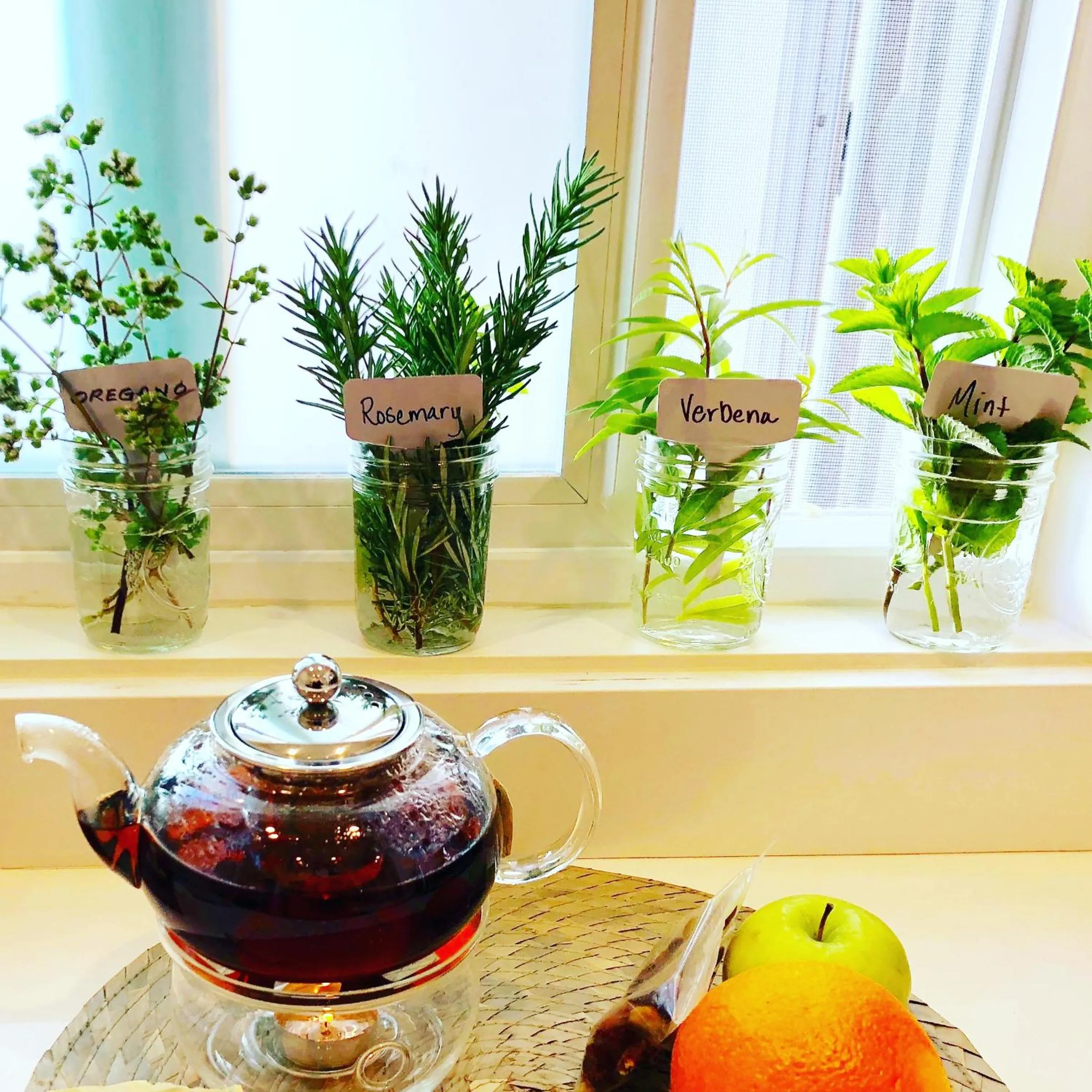 Food and drinks in Inn at Moonlight Beach