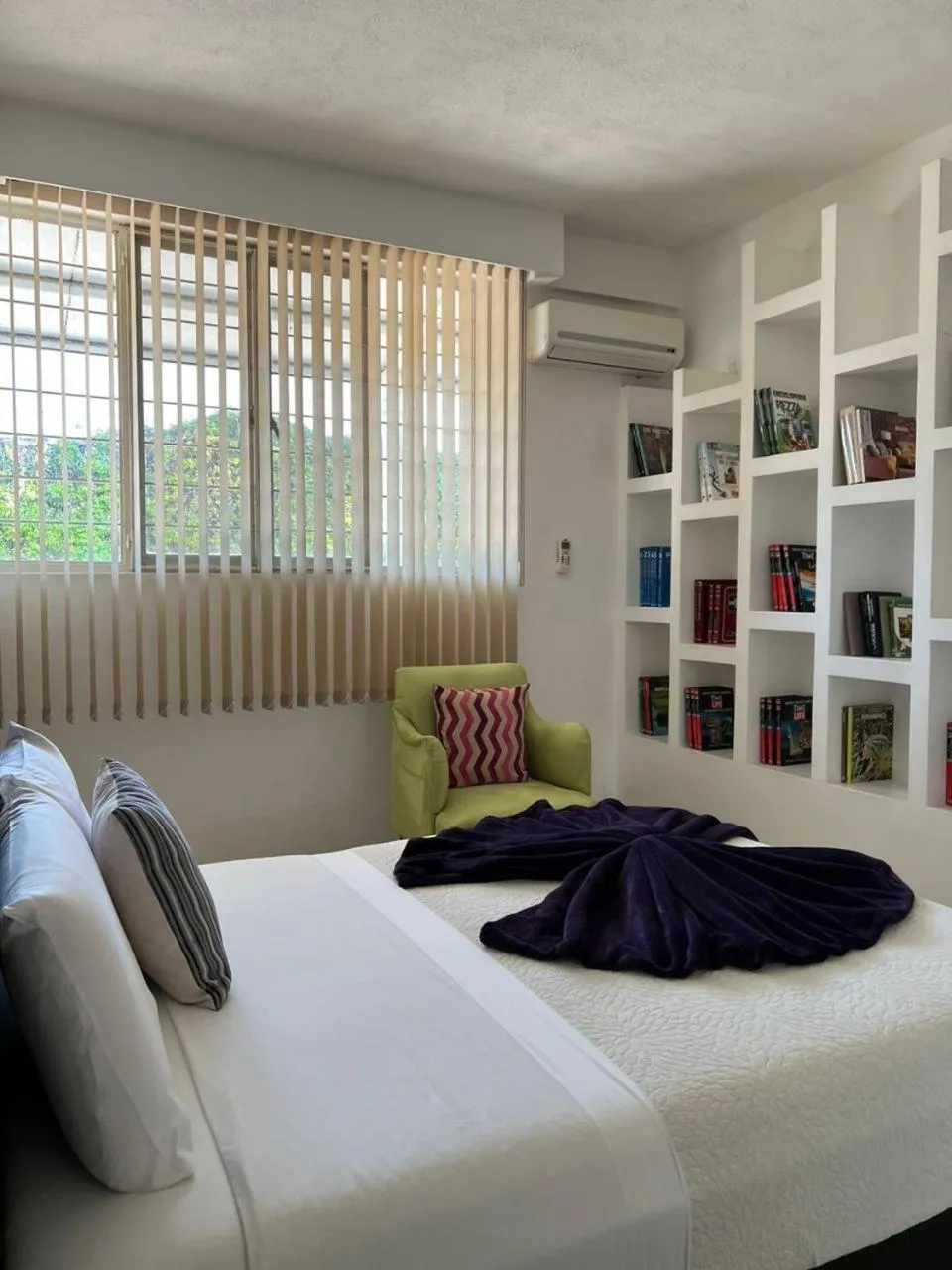 Bed in Rancho Macloy Hotel Spa & Social Events