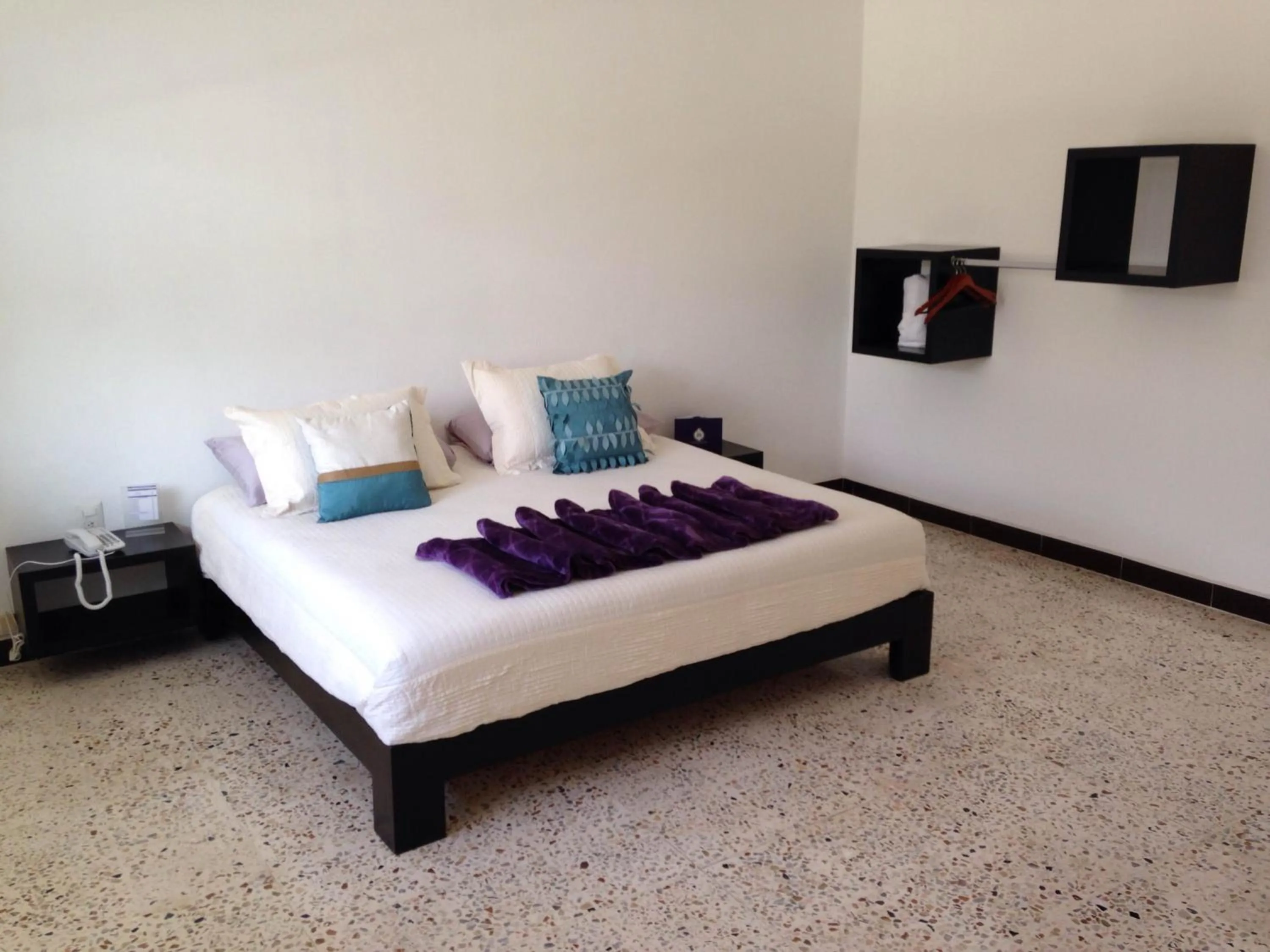 Bedroom, Bed in Rancho Macloy Hotel Spa & Social Events