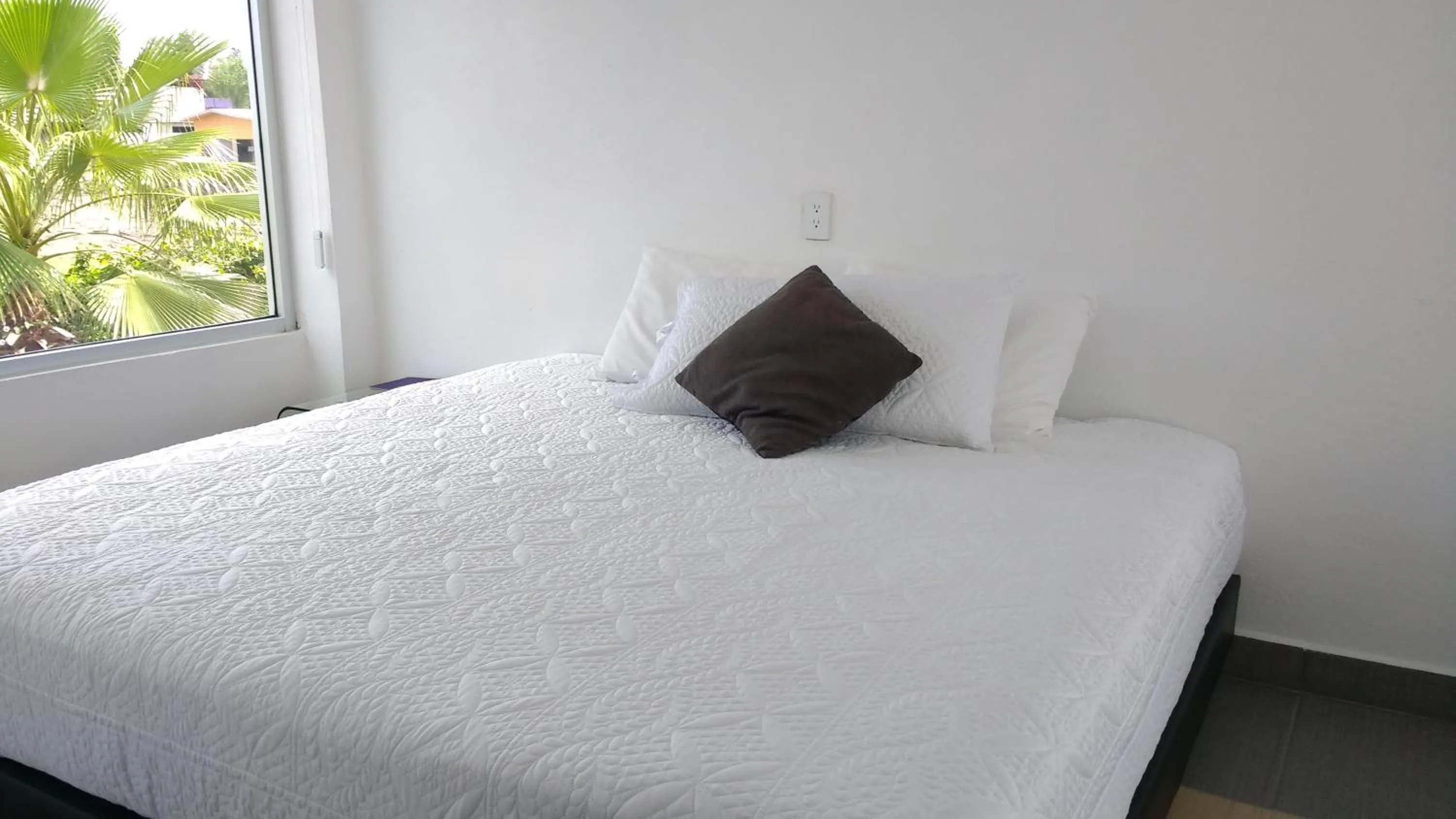 Bedroom, Bed in Rancho Macloy Hotel Spa & Social Events