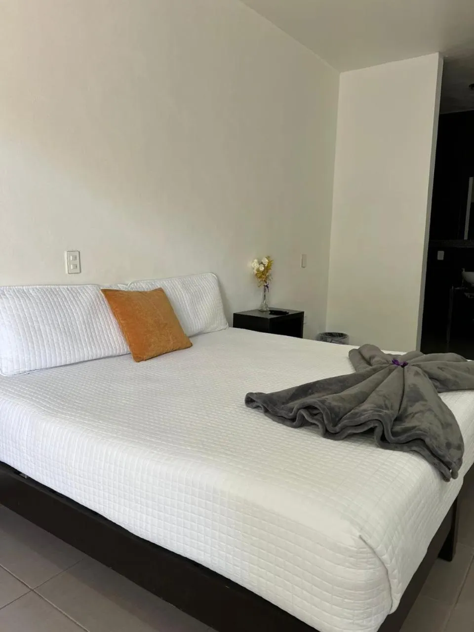 Bed in Rancho Macloy Hotel Spa & Social Events