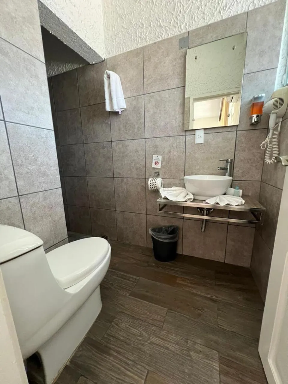 Rancho Macloy Hotel Spa & Social Events