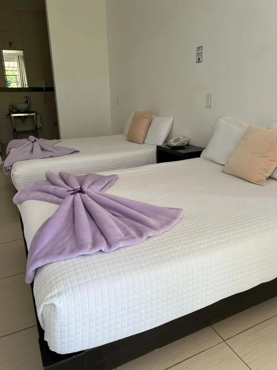 Bed in Rancho Macloy Hotel Spa & Social Events