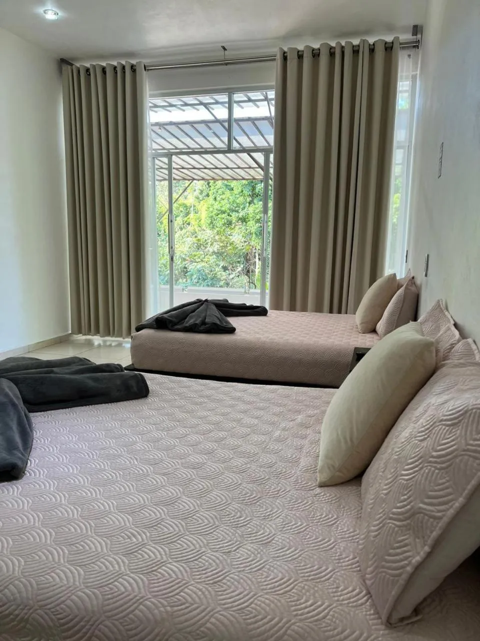 Bed in Rancho Macloy Hotel Spa & Social Events