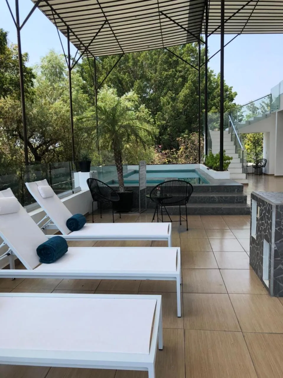 Balcony/Terrace in Rancho Macloy Hotel Spa & Social Events