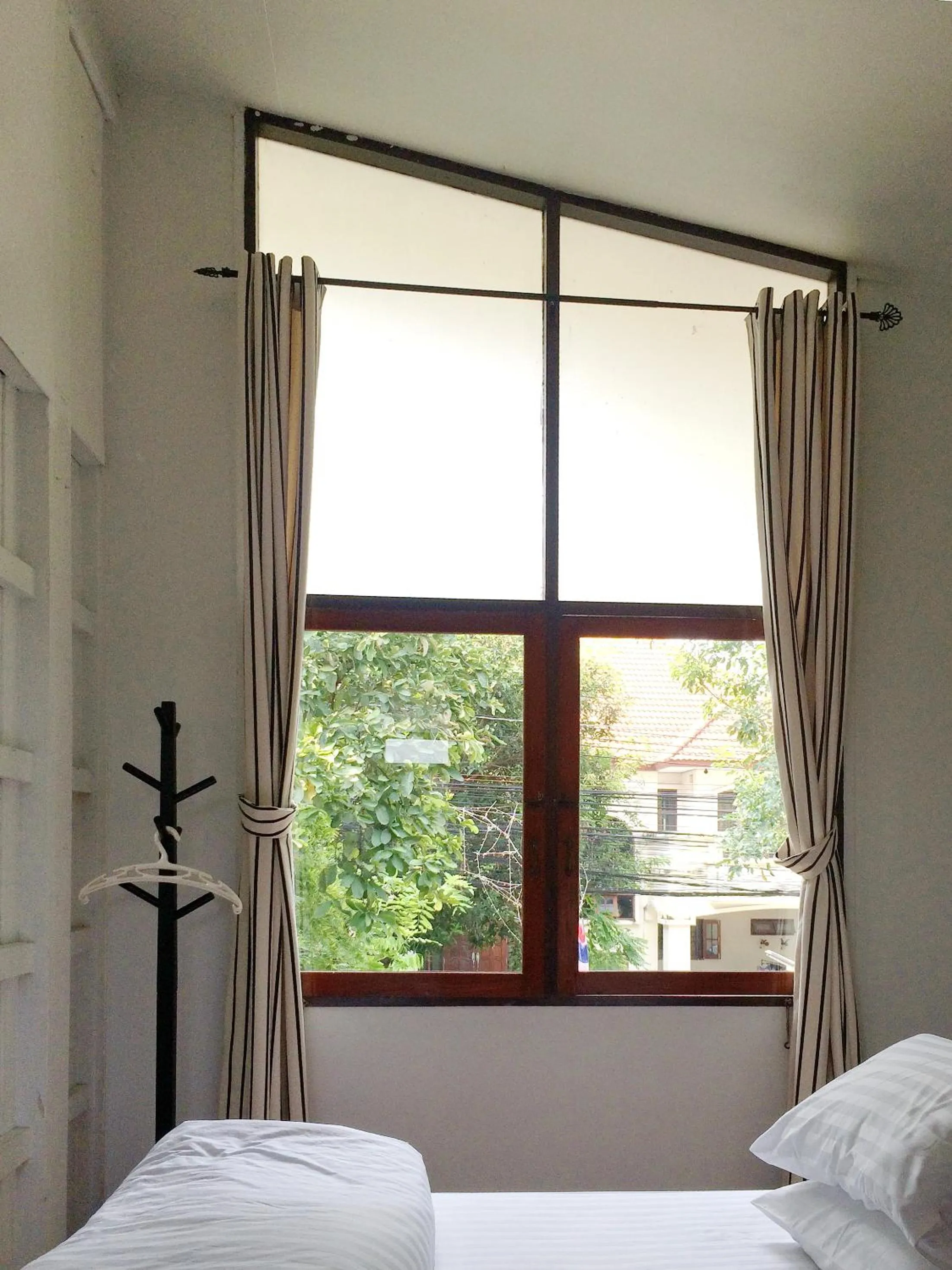 Garden view in Many Trees