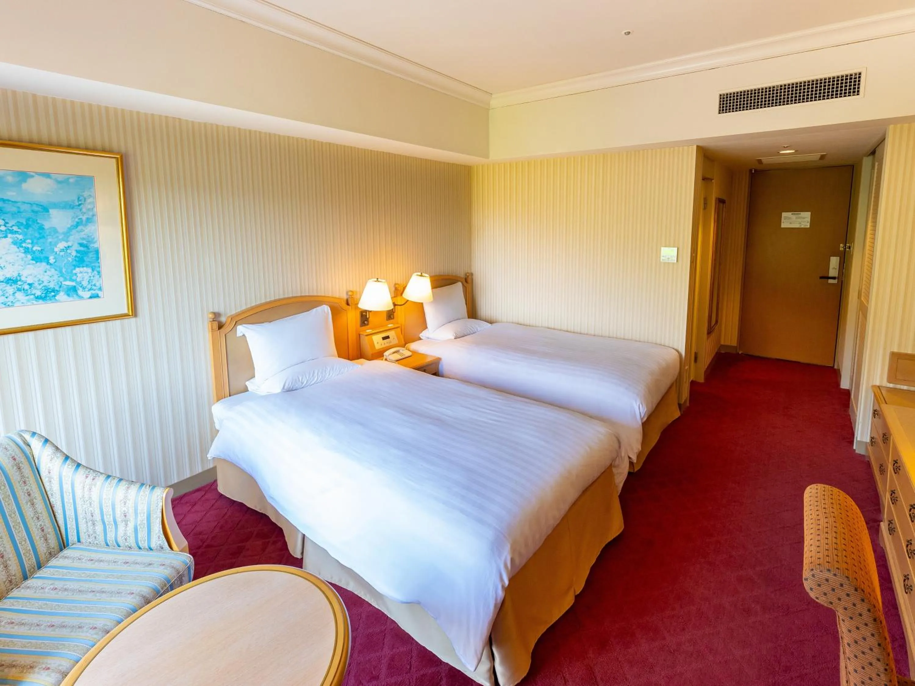 Photo of the whole room, Bed in Hotel Okura JR Huis Ten Bosch