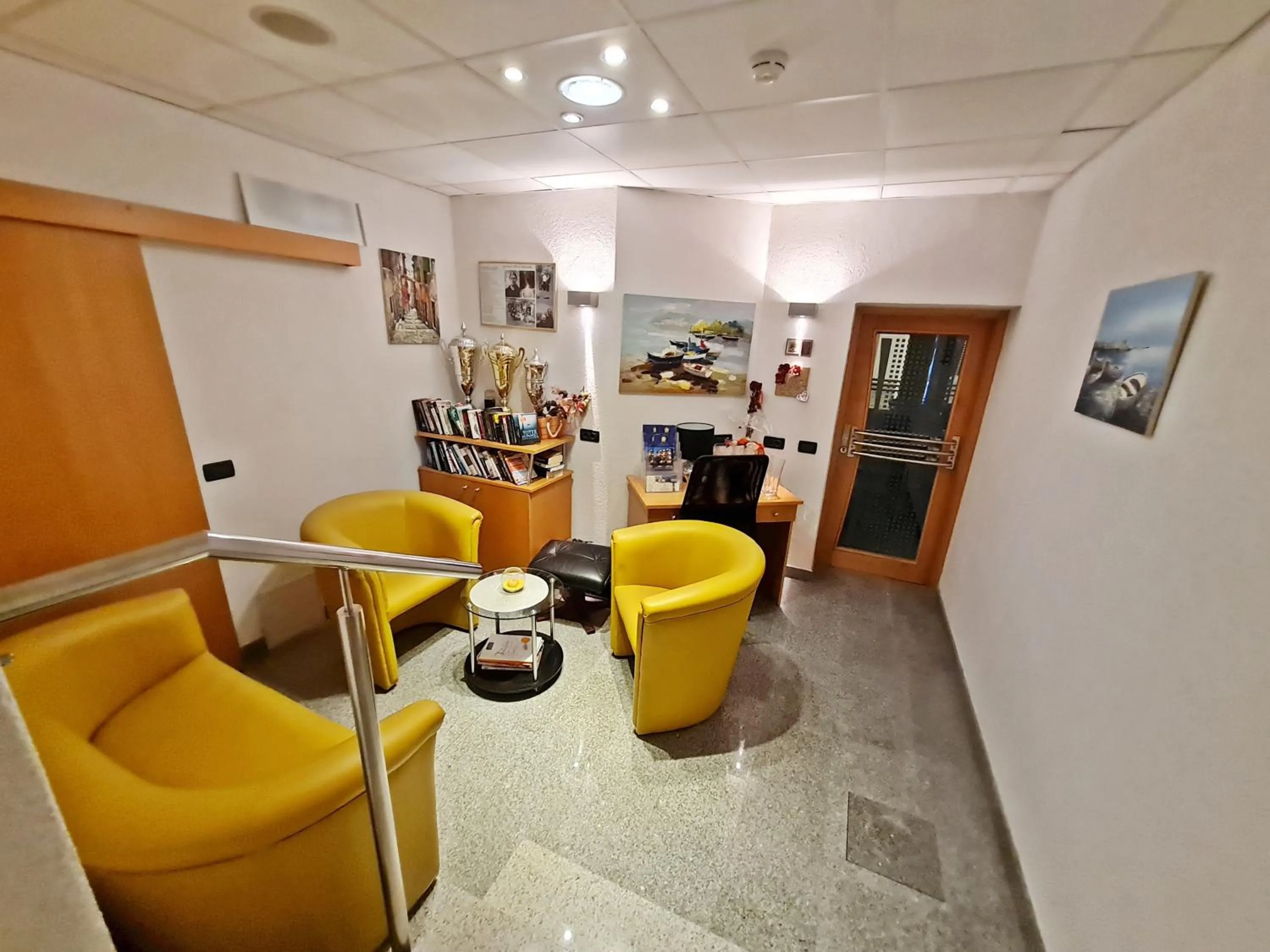 Library in Hotel Sunce