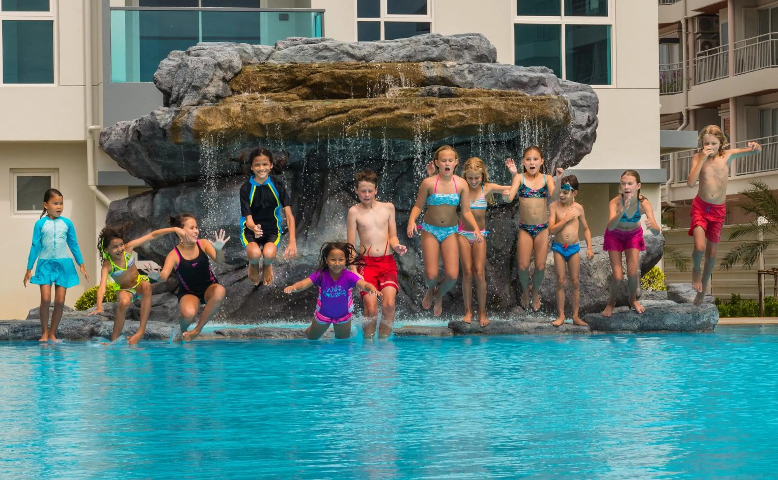 GrandBlue Resort & Beachclub