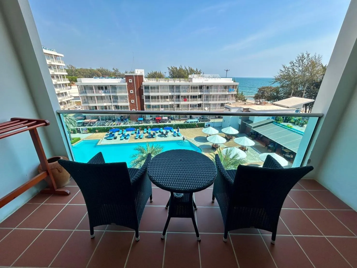 Balcony/Terrace in GrandBlue Resort & Beachclub