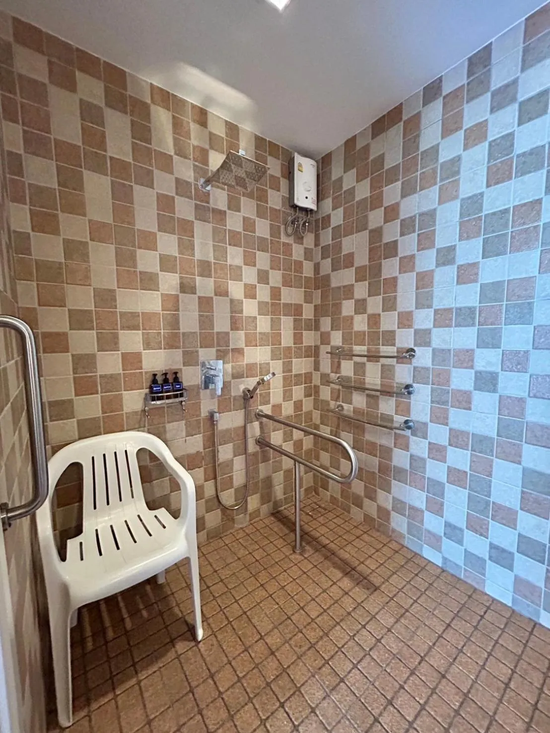 GrandBlue Resort & Beachclub