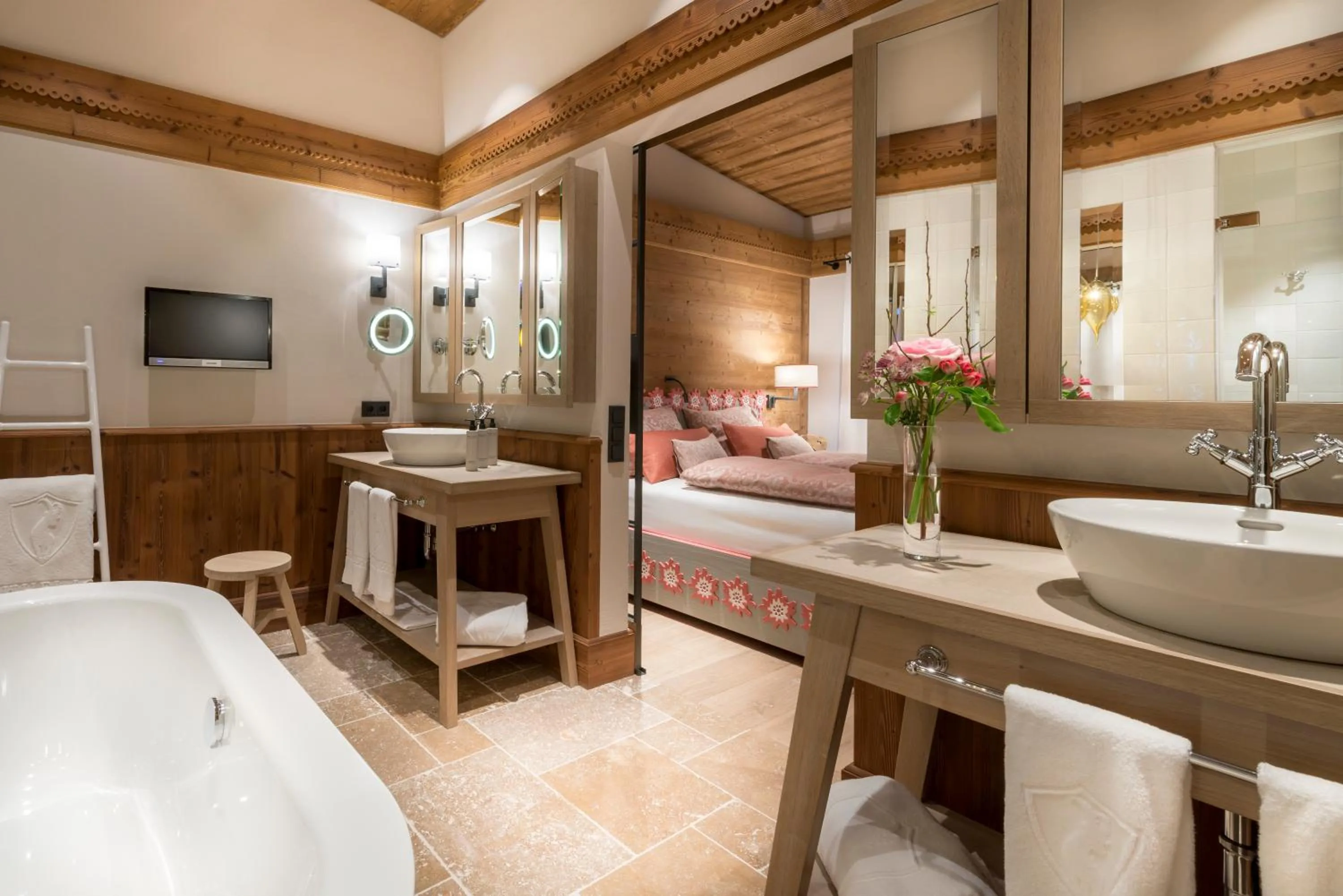Bathroom in Kitzbühel Lodge