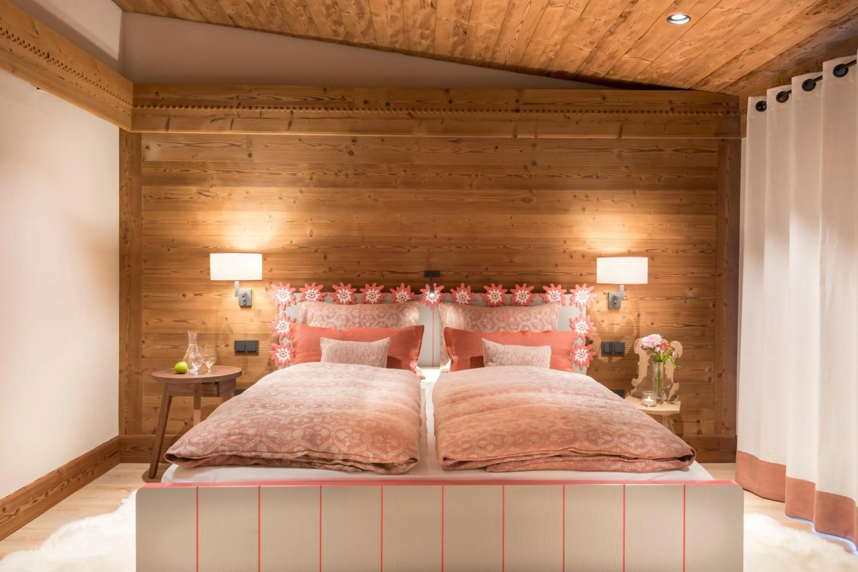 Bed in Kitzbühel Lodge