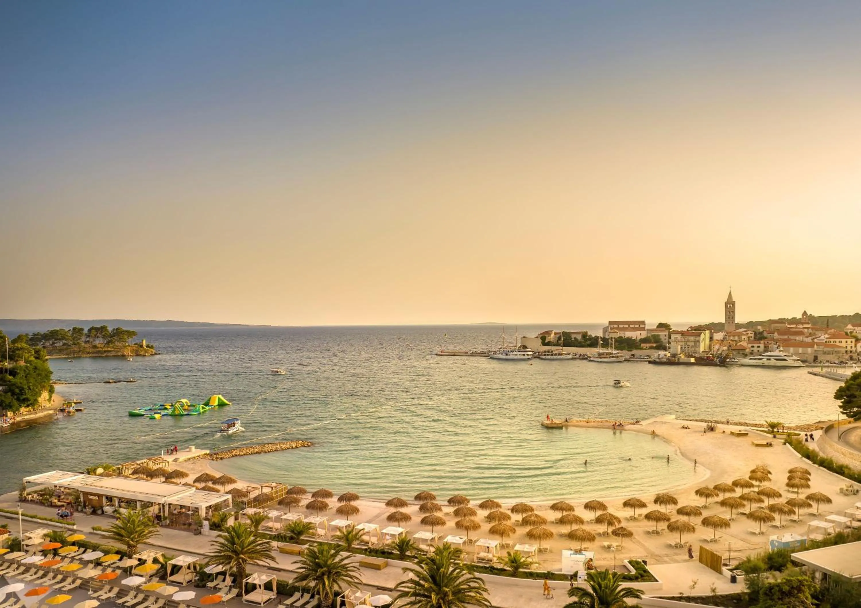 Beach in Imperial Heritage Hotel, Valamar Collection