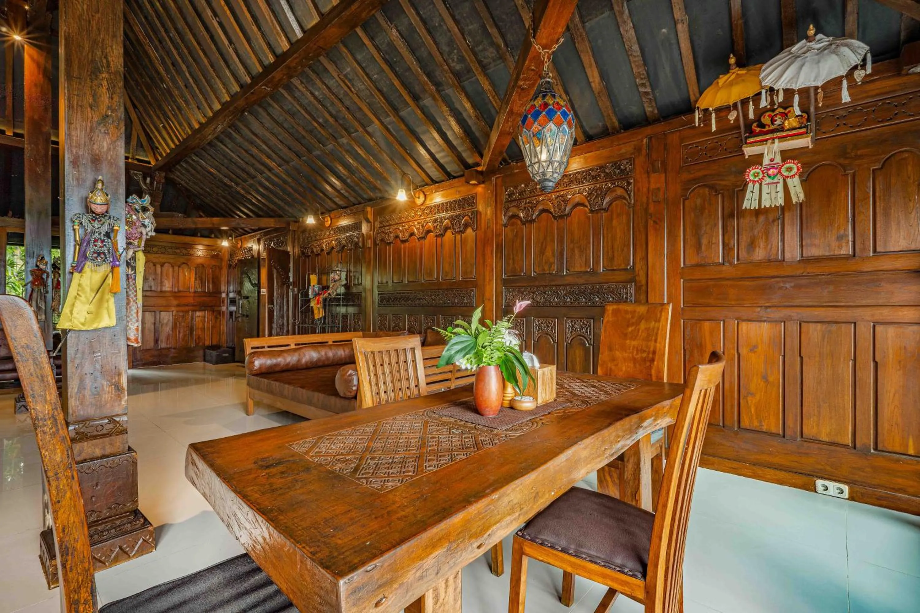 Living room in Alassari Plantation