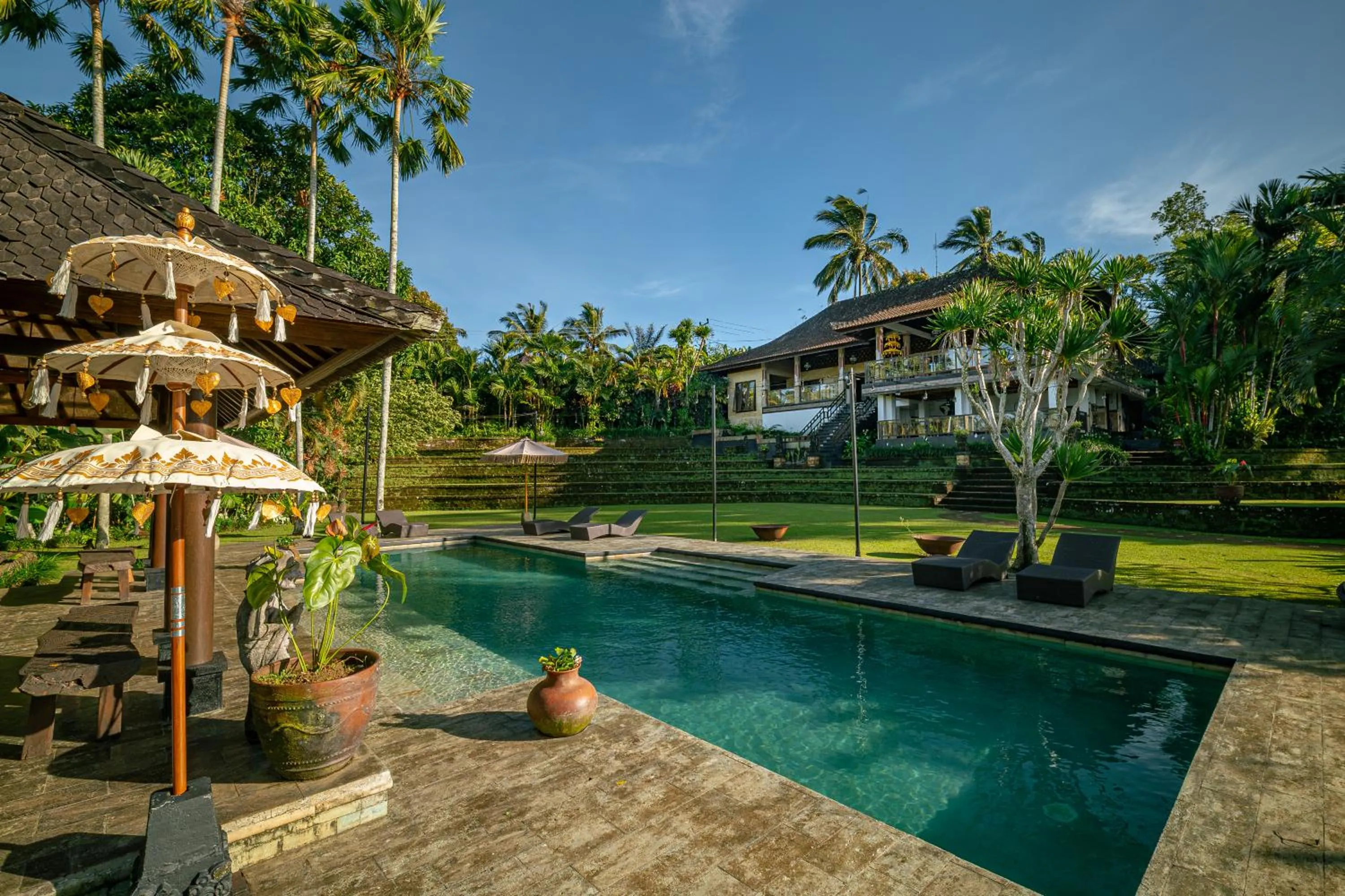 Property building in Alassari Plantation