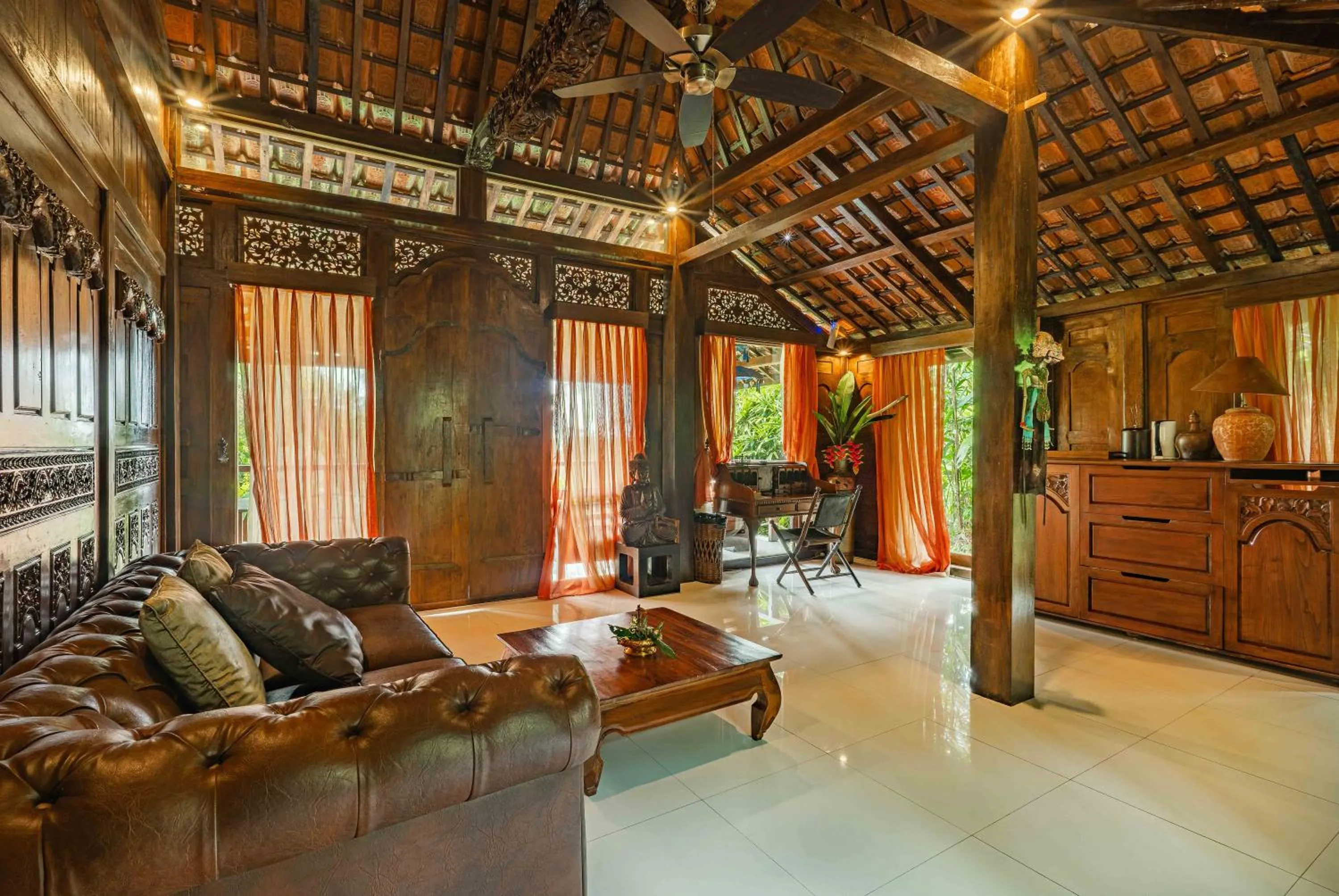 Living room in Alassari Plantation