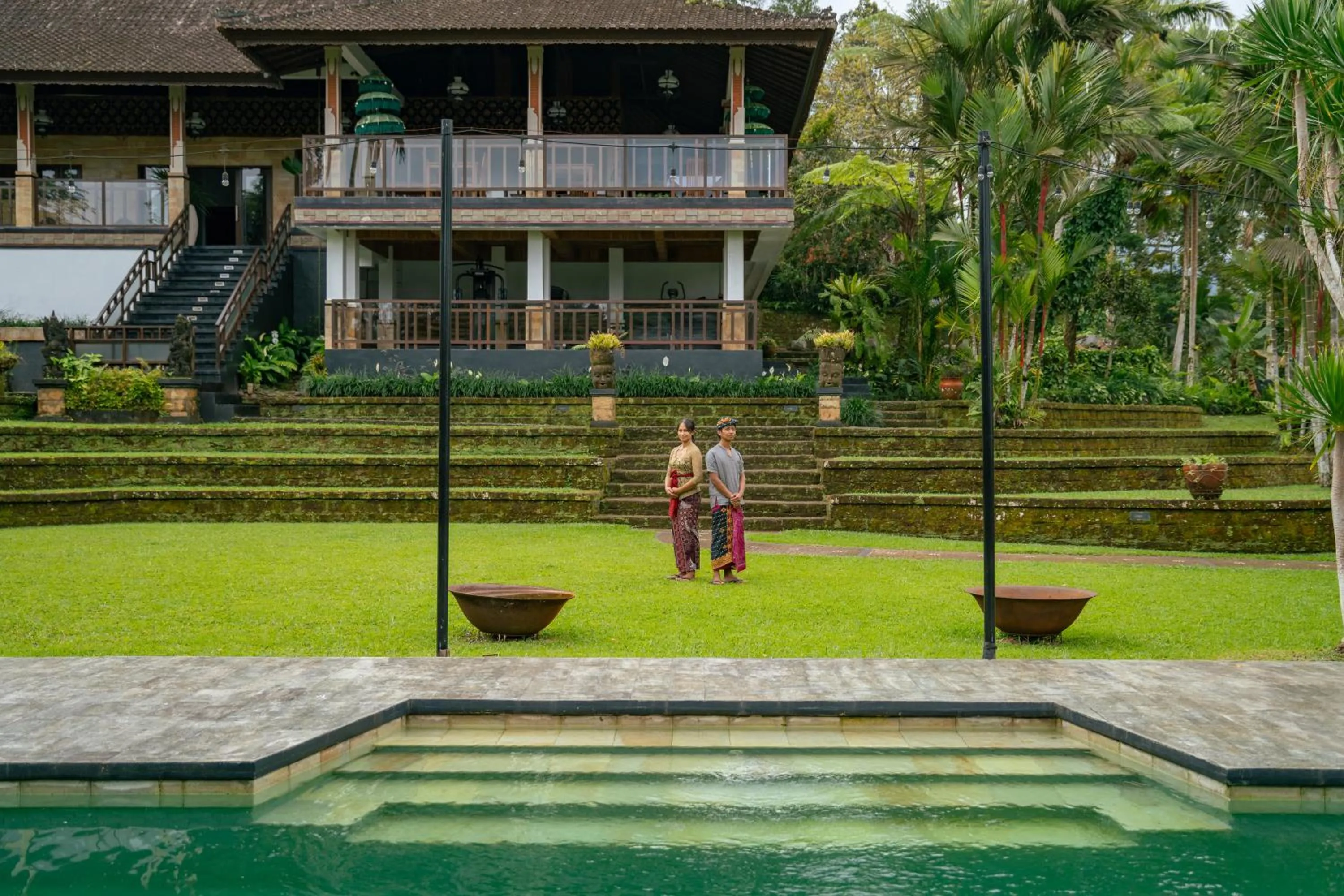 Property building in Alassari Plantation