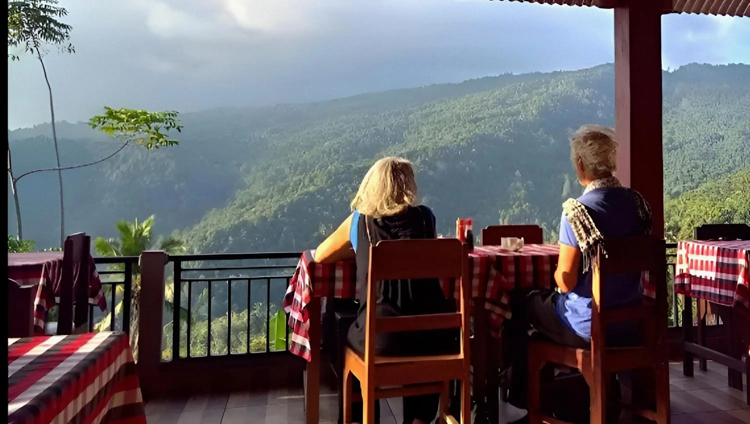 Aris Homestay and Warung Made