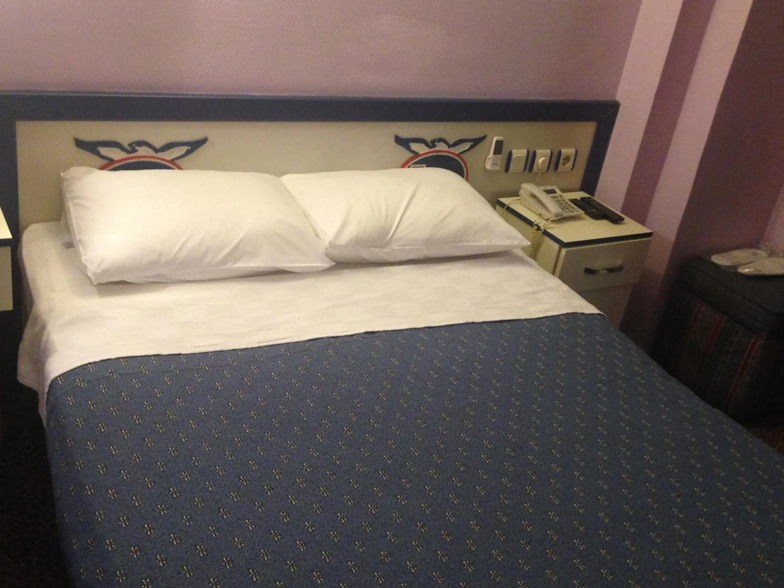 Bed in Hotel Akkus