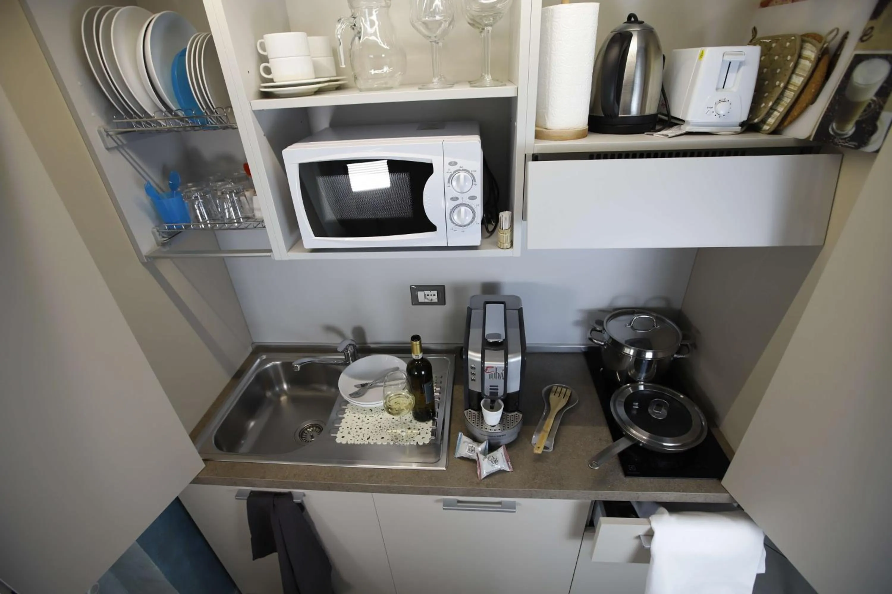 Coffee/tea facilities in Rocche di Montexelo - Green Key Apartments & spa