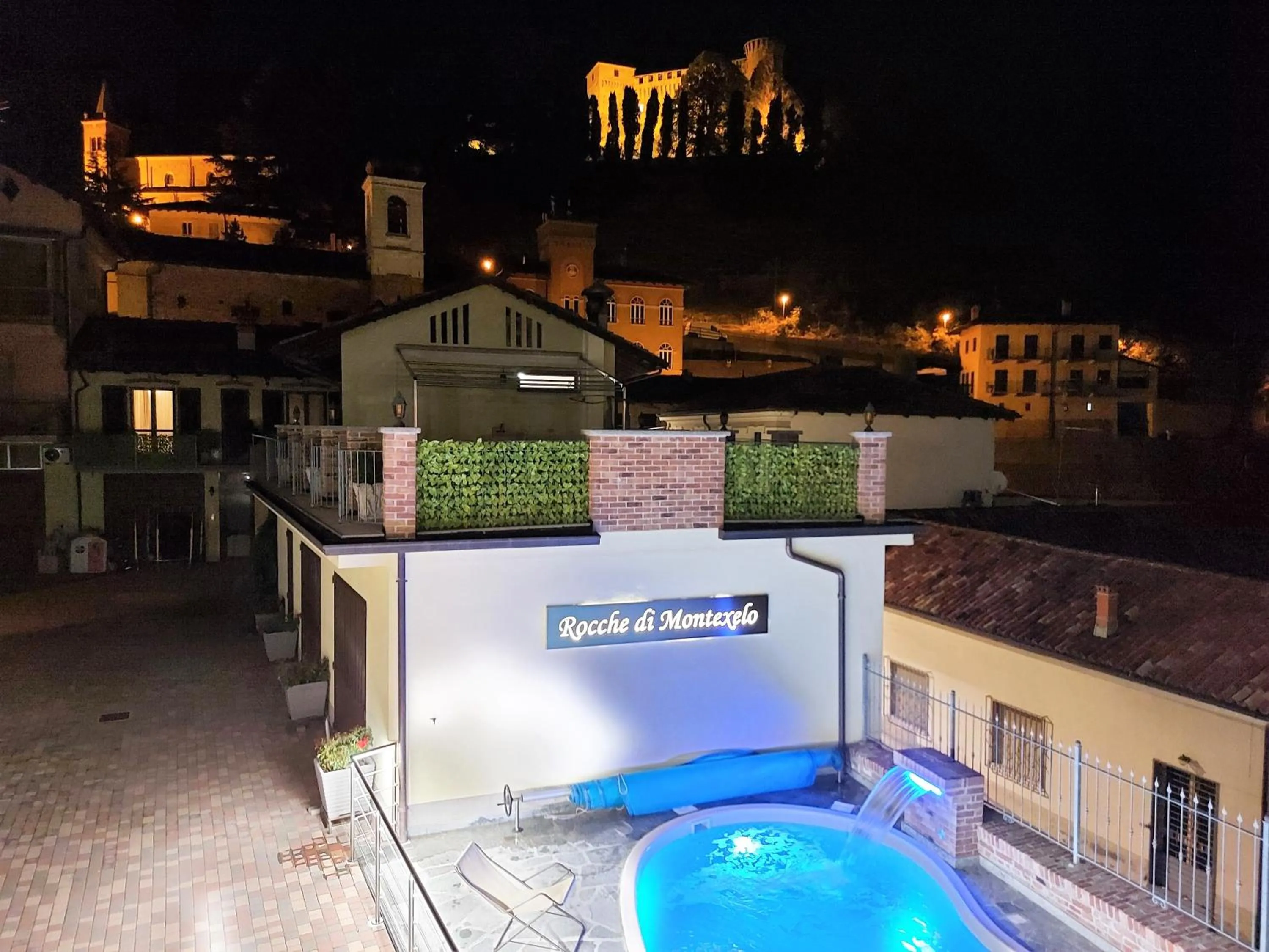 Night in Rocche di Montexelo - Green Key Apartments & spa