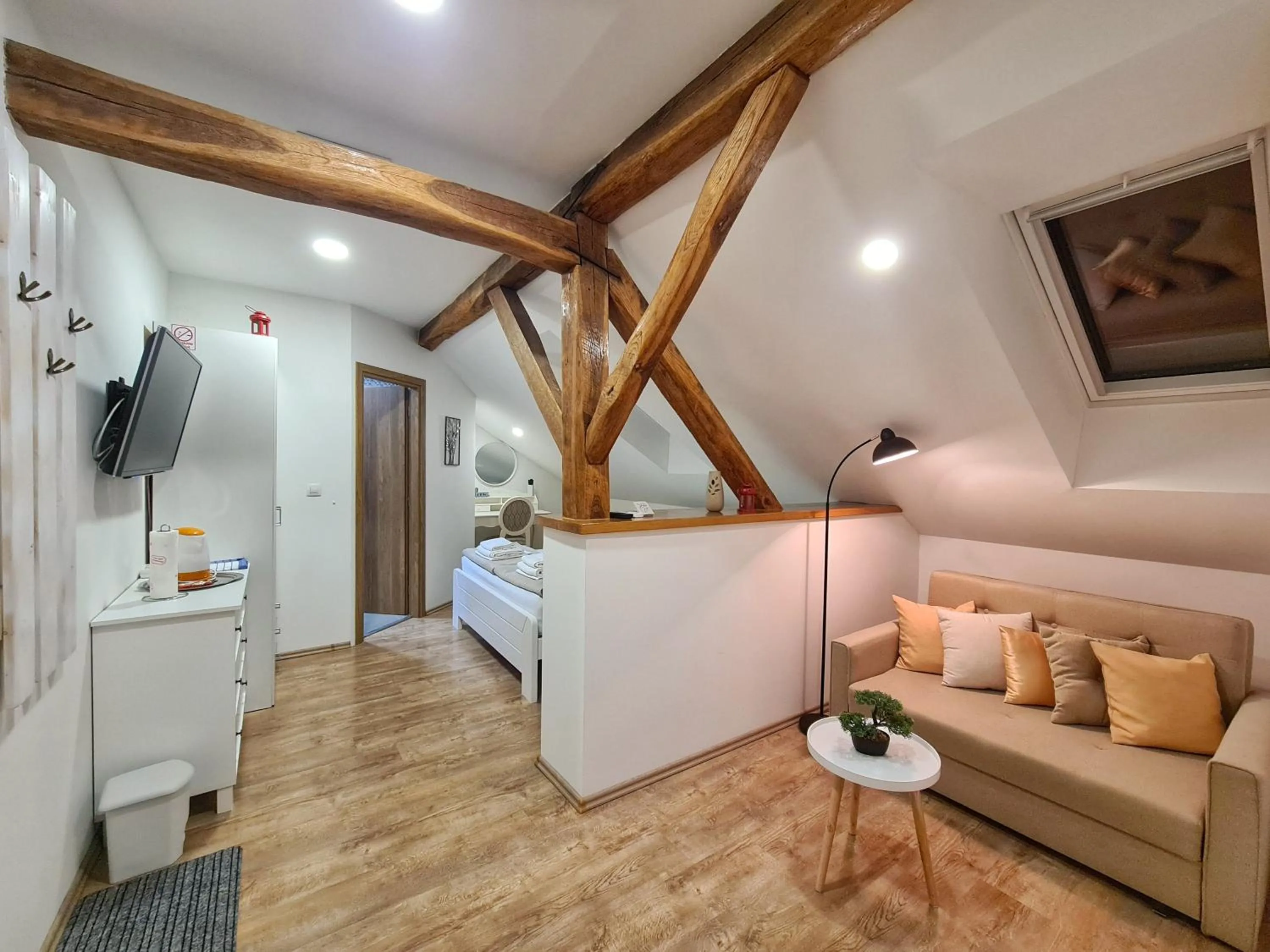 TV and multimedia, Bed in Rooms Garden